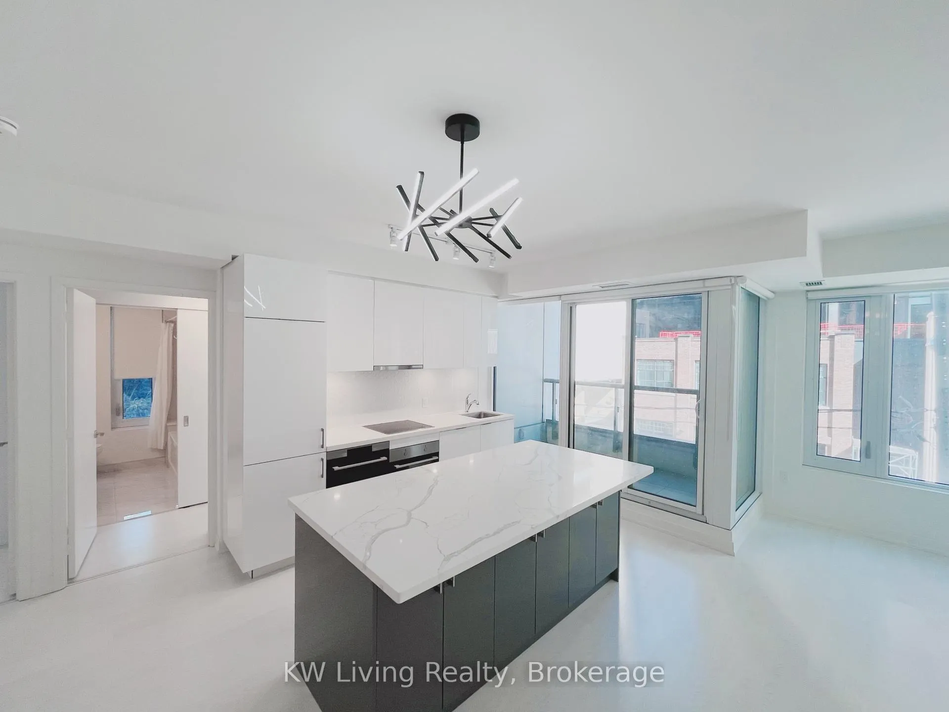 Photo 8 of Unit 215, 158 Front Street, Toronto, Moss Park — HOMEH