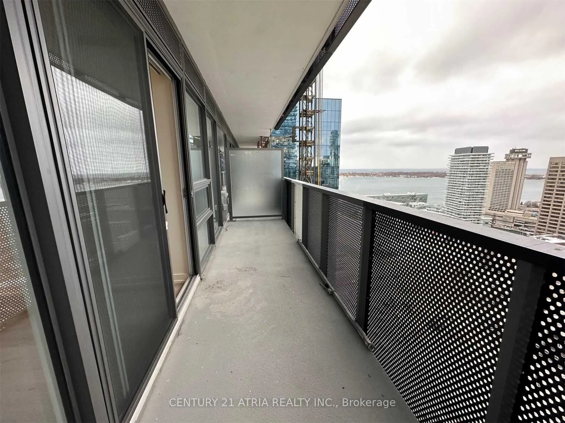 Photo 4 of Unit 3312, 138 Downes Street, Toronto, Waterfront Communities — HOMEH