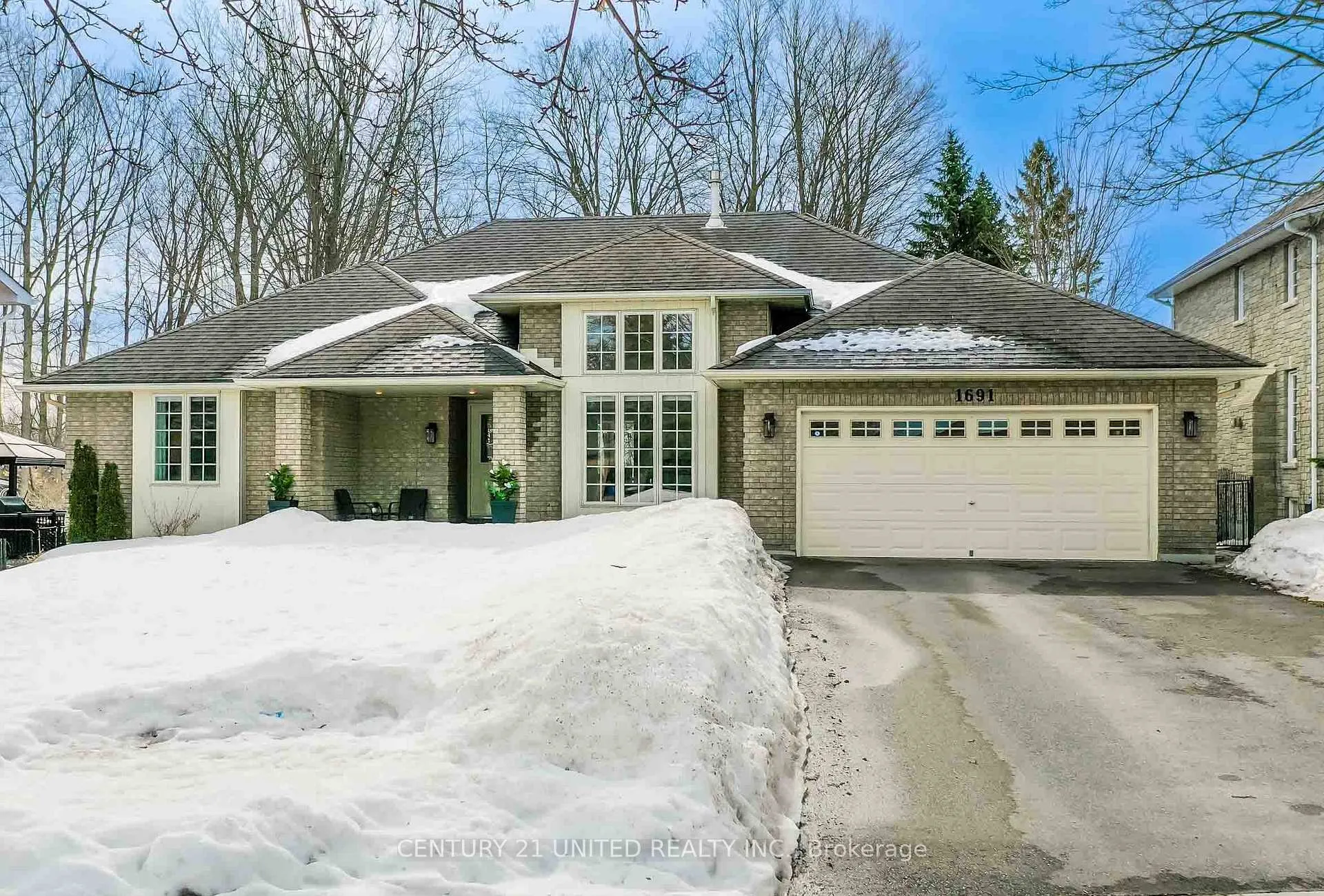 Photo 1 of 1691 Forster Avenue, Peterborough, Otonabee Ward 1 — HOMEH