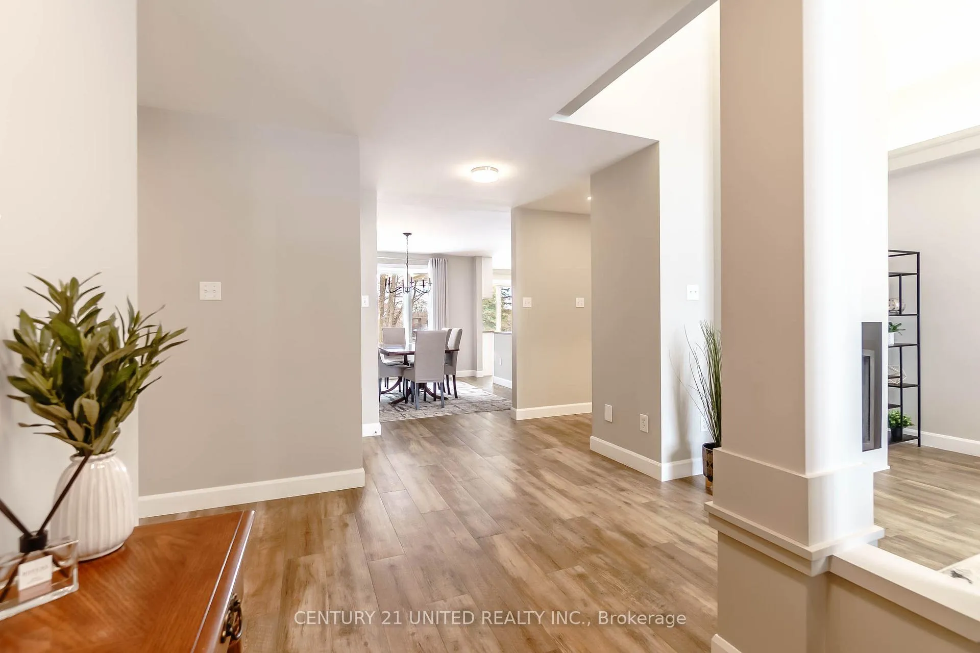 Photo 3 of 1691 Forster Avenue, Peterborough, Otonabee Ward 1 — HOMEH