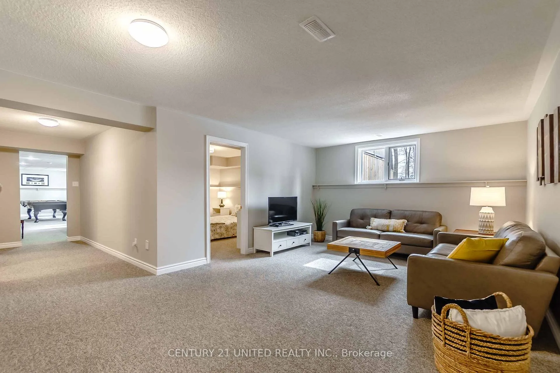 Photo 26 of 1691 Forster Avenue, Peterborough, Otonabee Ward 1 — HOMEH