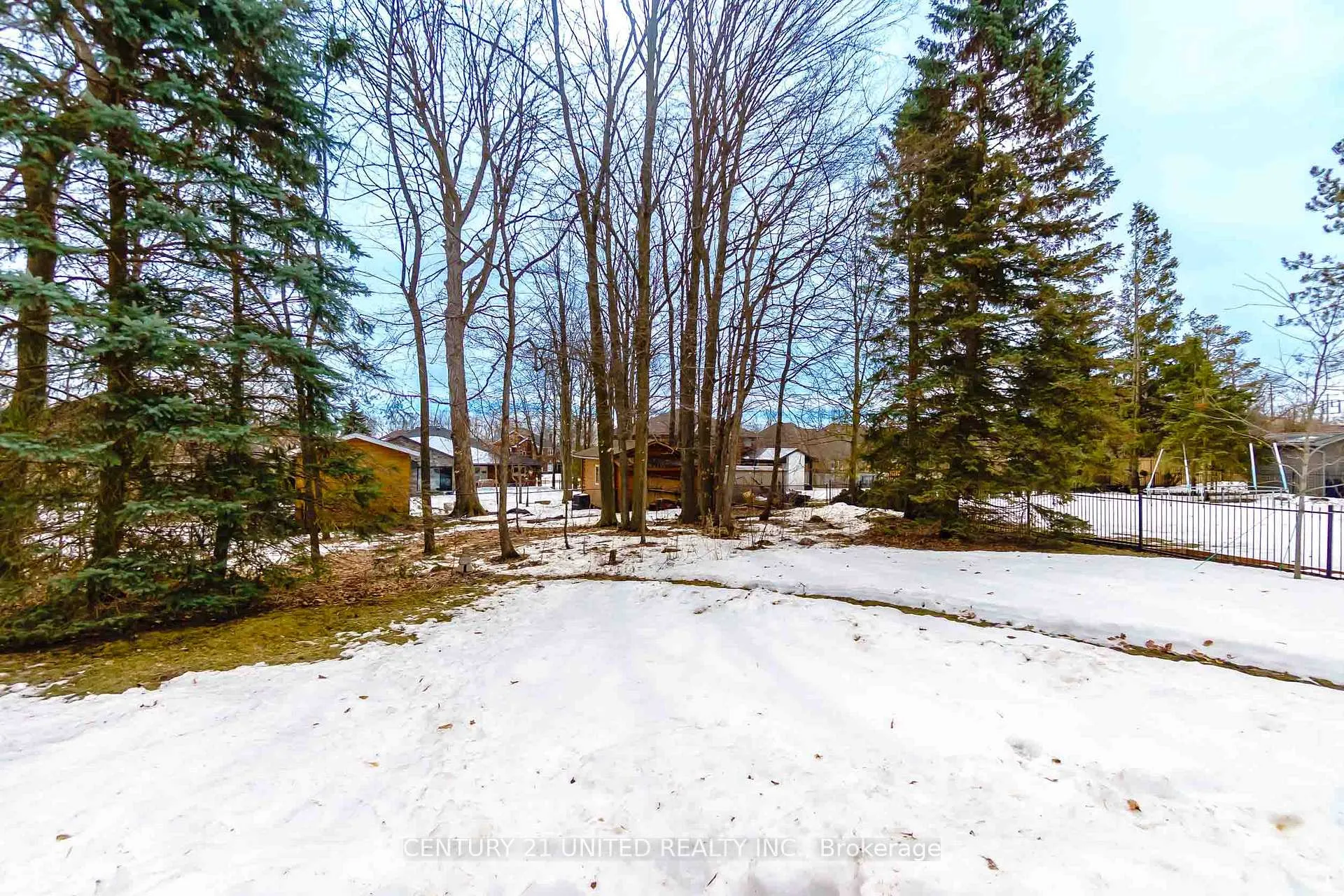 Photo 35 of 1691 Forster Avenue, Peterborough, Otonabee Ward 1 — HOMEH