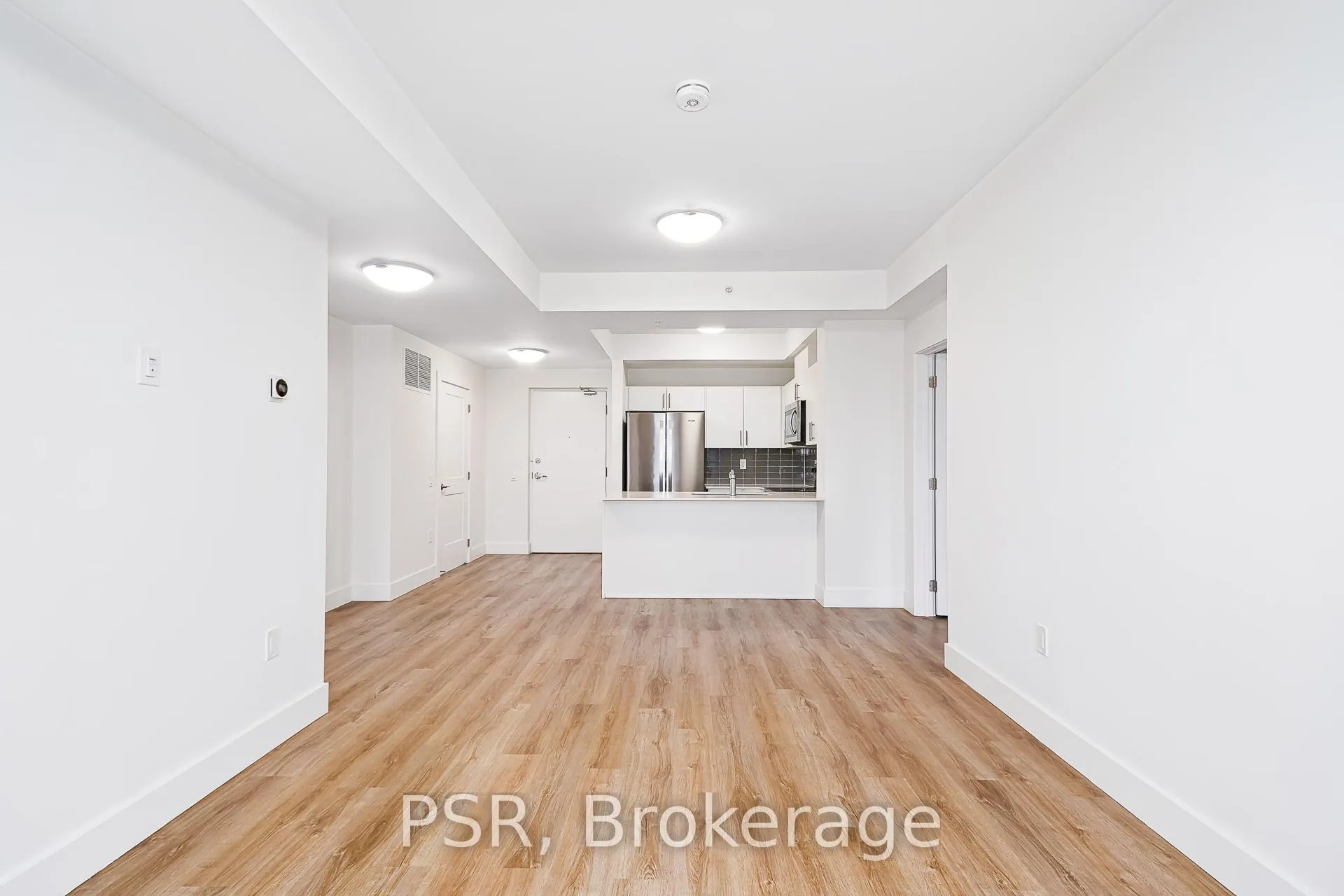 Photo 20 of 4 Kimberly Lane, Collingwood — HOMEH