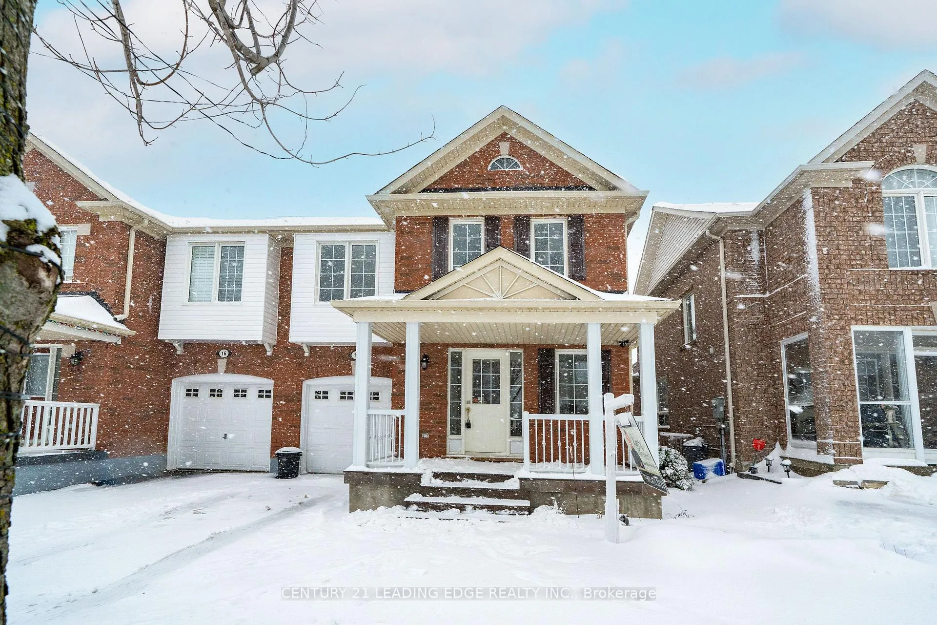 Photo 2 of 18 Roy Rainey Avenue, Markham, Wismer — HOMEH
