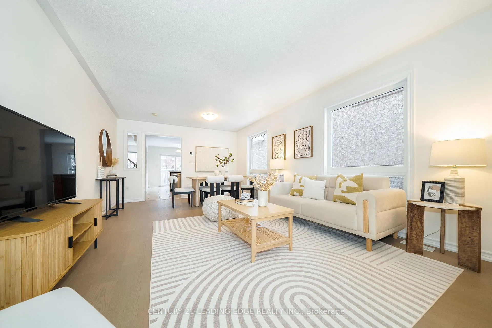 Photo 5 of 18 Roy Rainey Avenue, Markham, Wismer — HOMEH