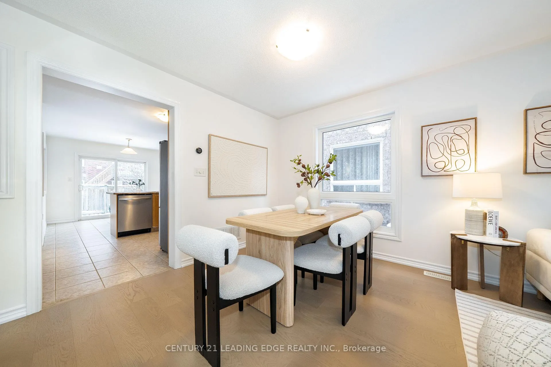Photo 7 of 18 Roy Rainey Avenue, Markham, Wismer — HOMEH