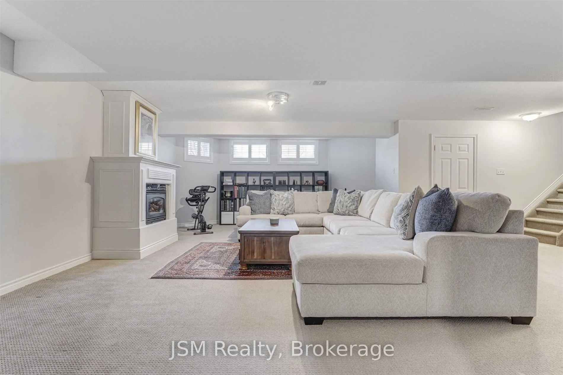 Photo 25 of 188 Golden Meadow Road, Barrie, Bayshore — HOMEH