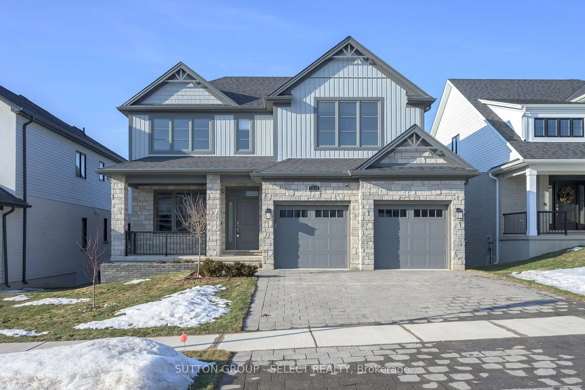 Front of 1916 Trailsway Drive