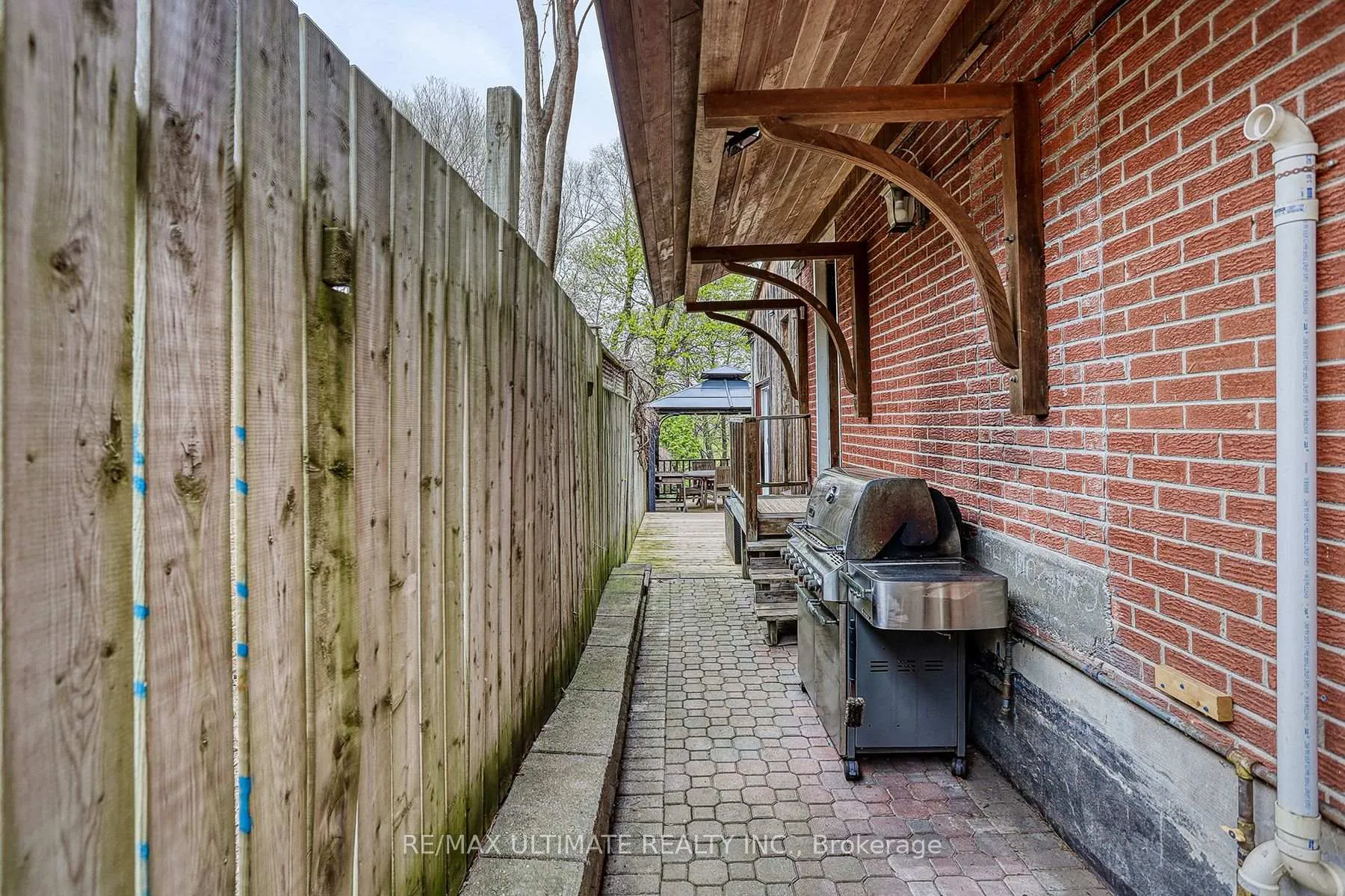 Photo 35 of 103 Weir Crescent, Scarborough, West Hill — HOMEH
