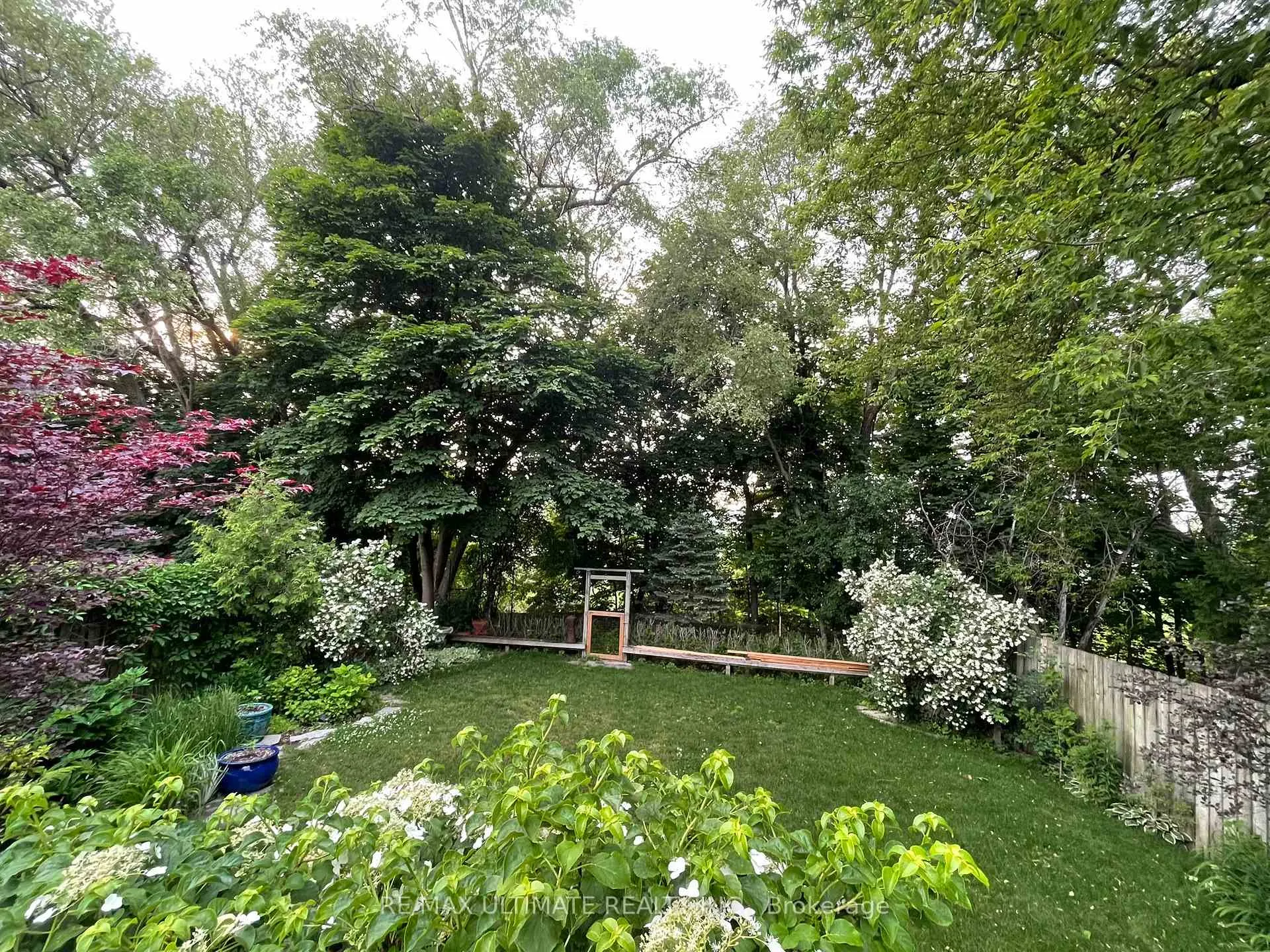 Photo 49 of 103 Weir Crescent, Scarborough, West Hill — HOMEH