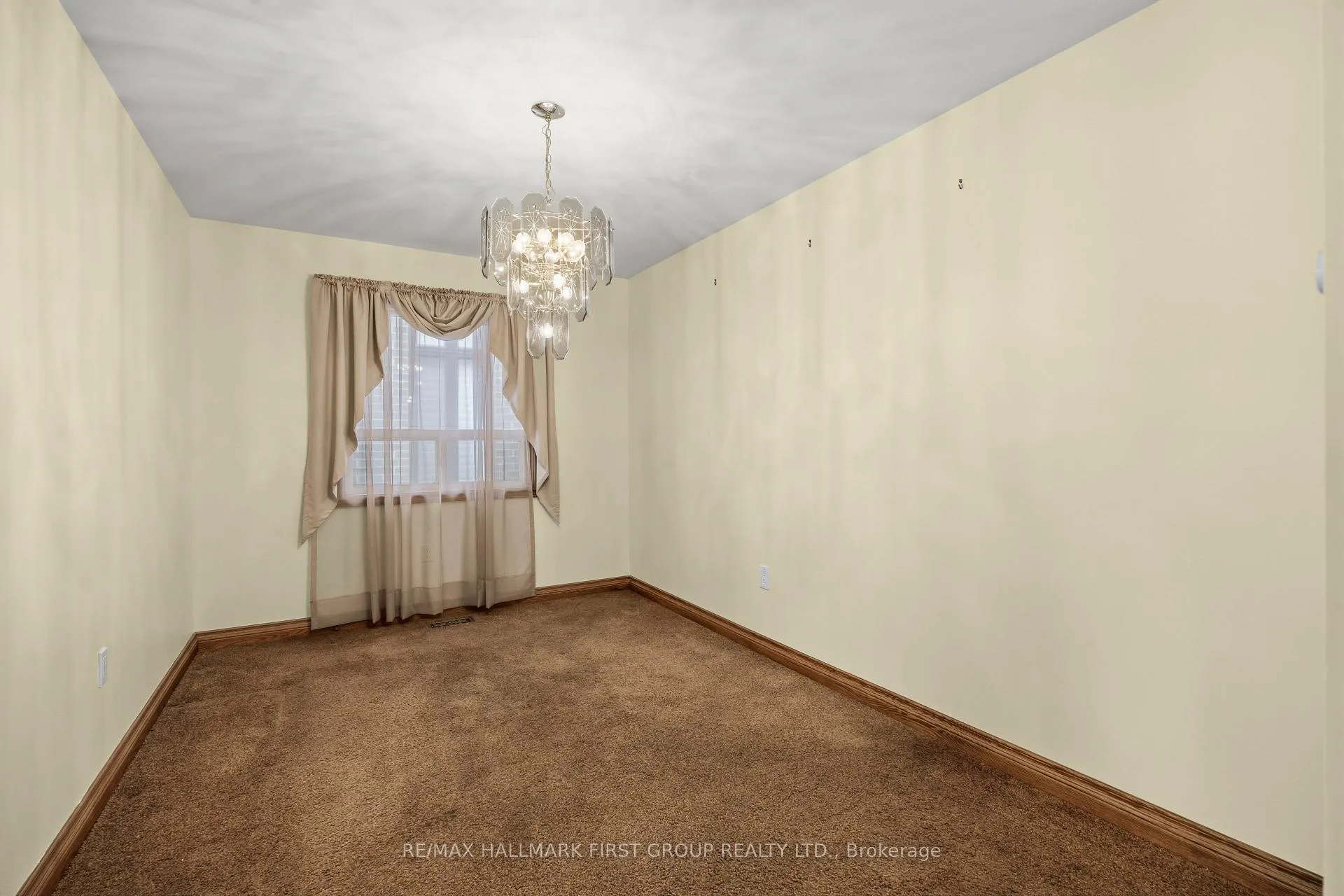 Photo 16 of 548 Marksbury Road, Pickering, West Shore — HOMEH