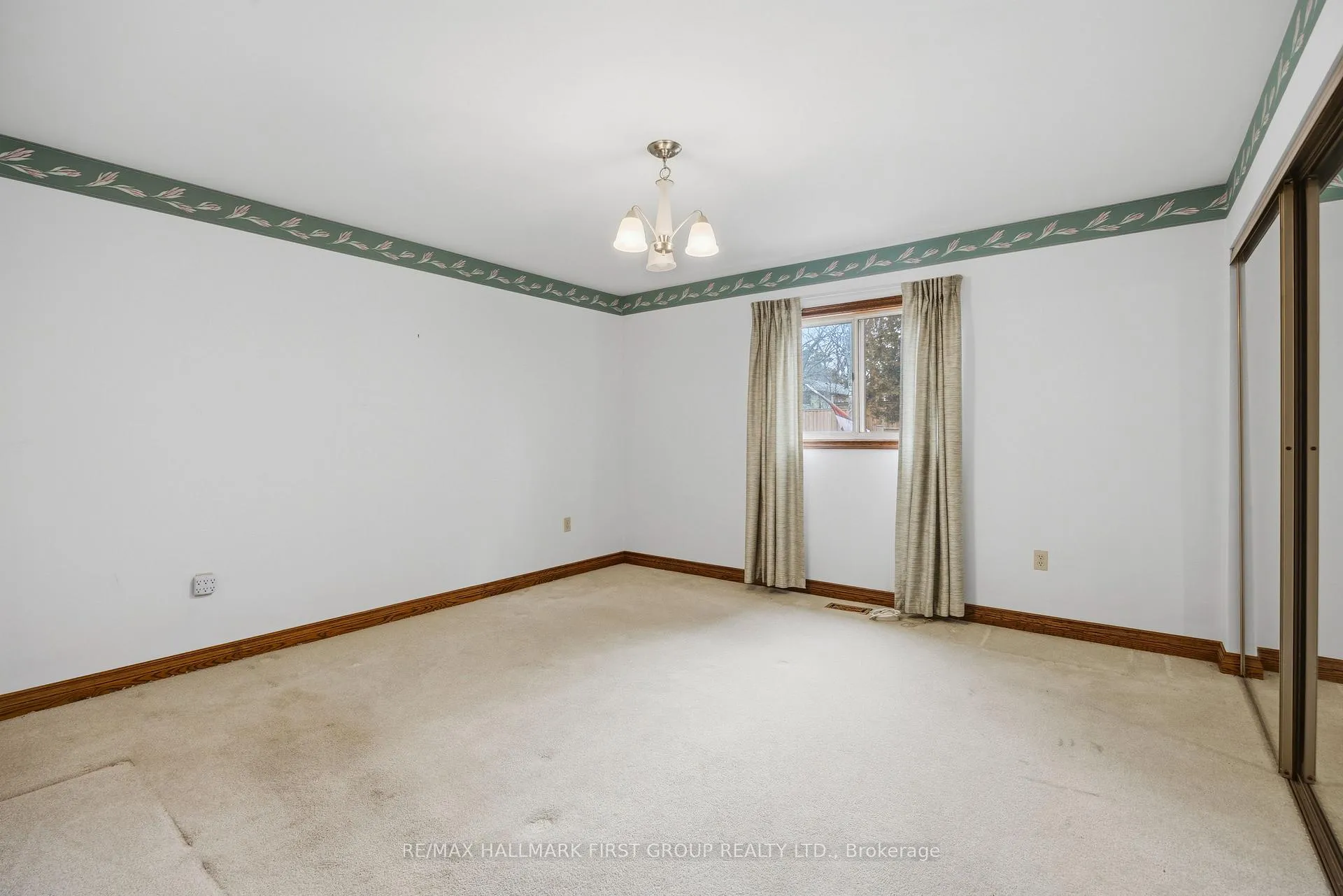 Photo 20 of 548 Marksbury Road, Pickering, West Shore — HOMEH