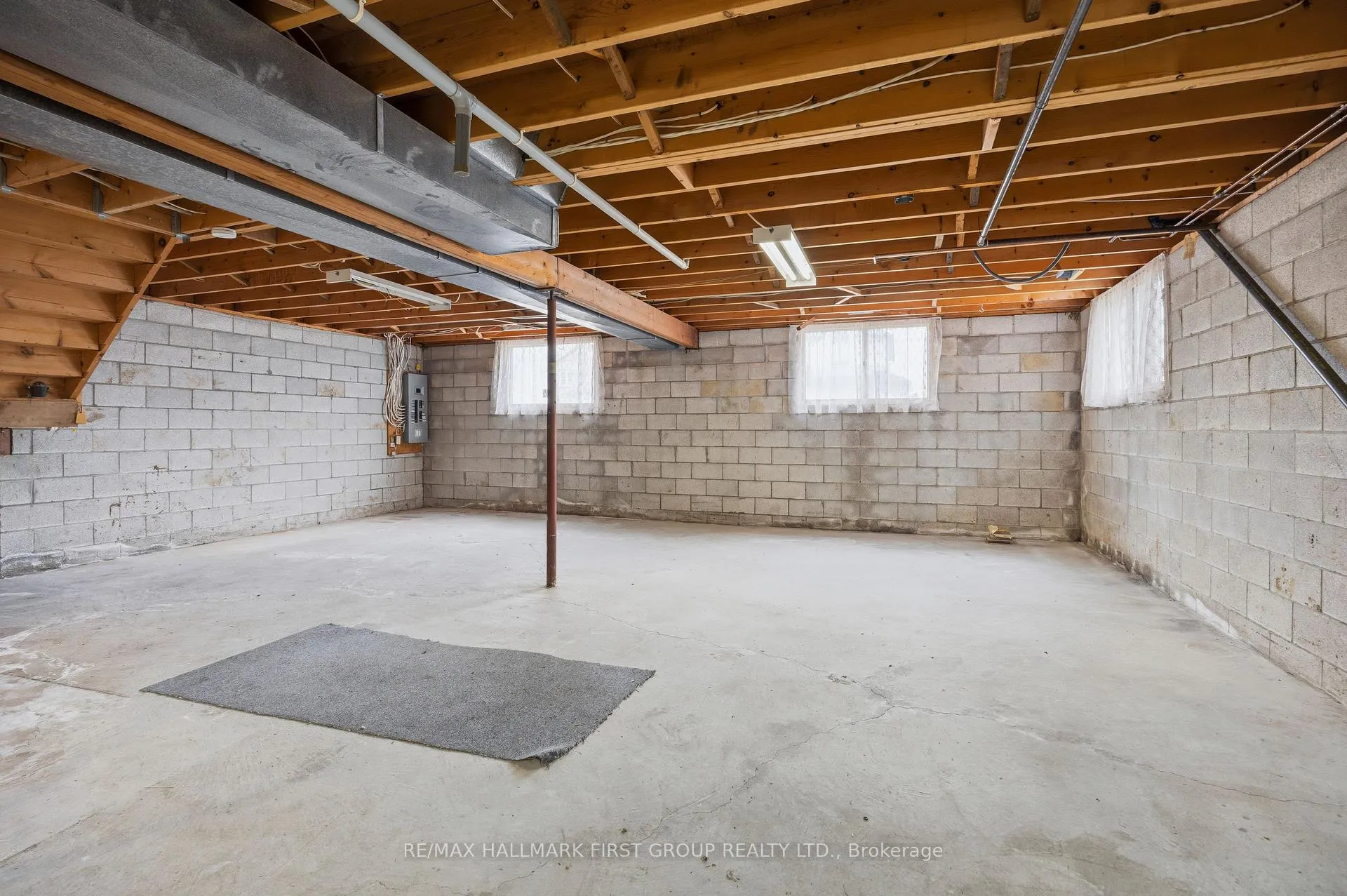 Photo 27 of 548 Marksbury Road, Pickering, West Shore — HOMEH