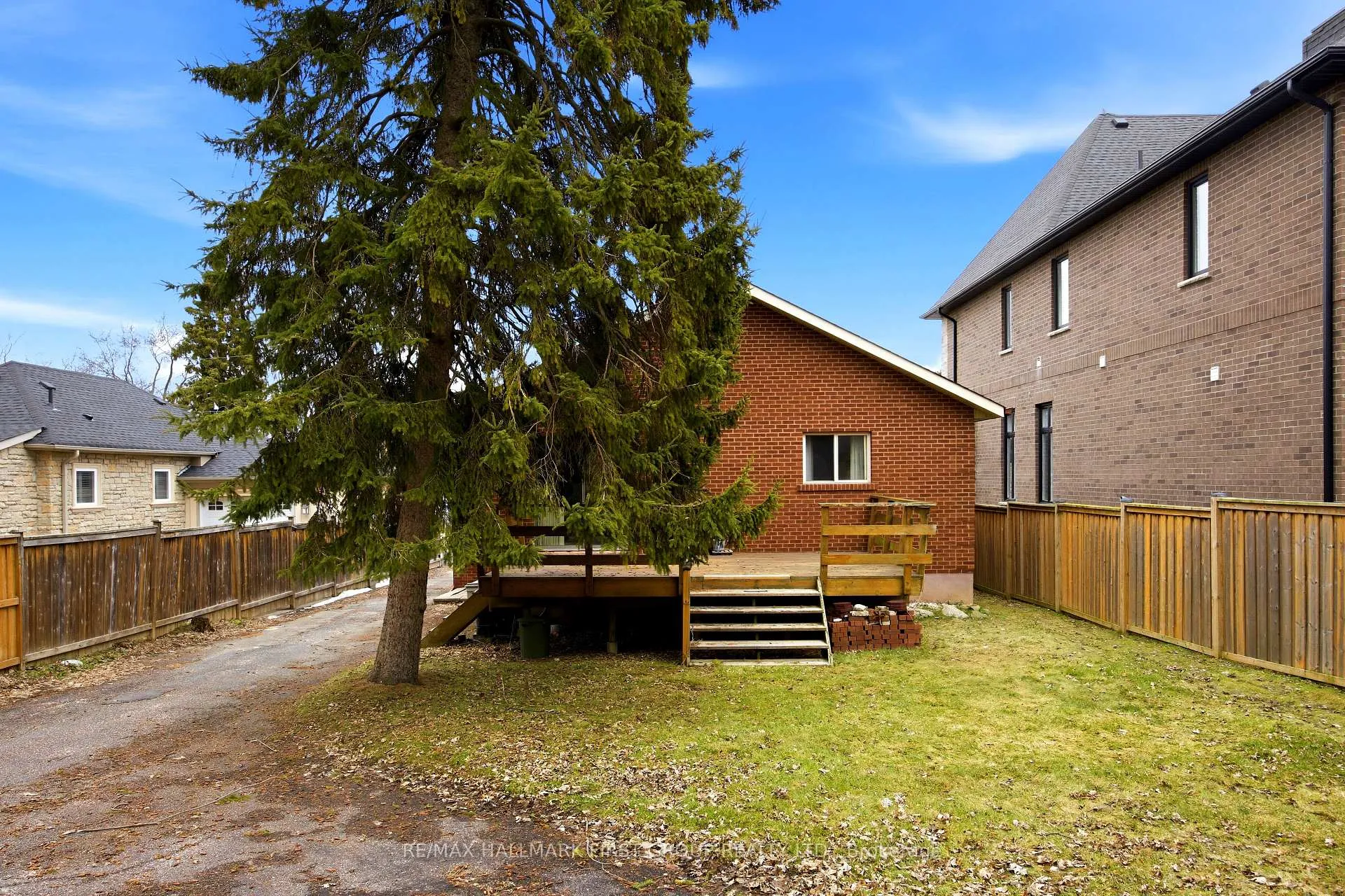 Photo 31 of 548 Marksbury Road, Pickering, West Shore — HOMEH