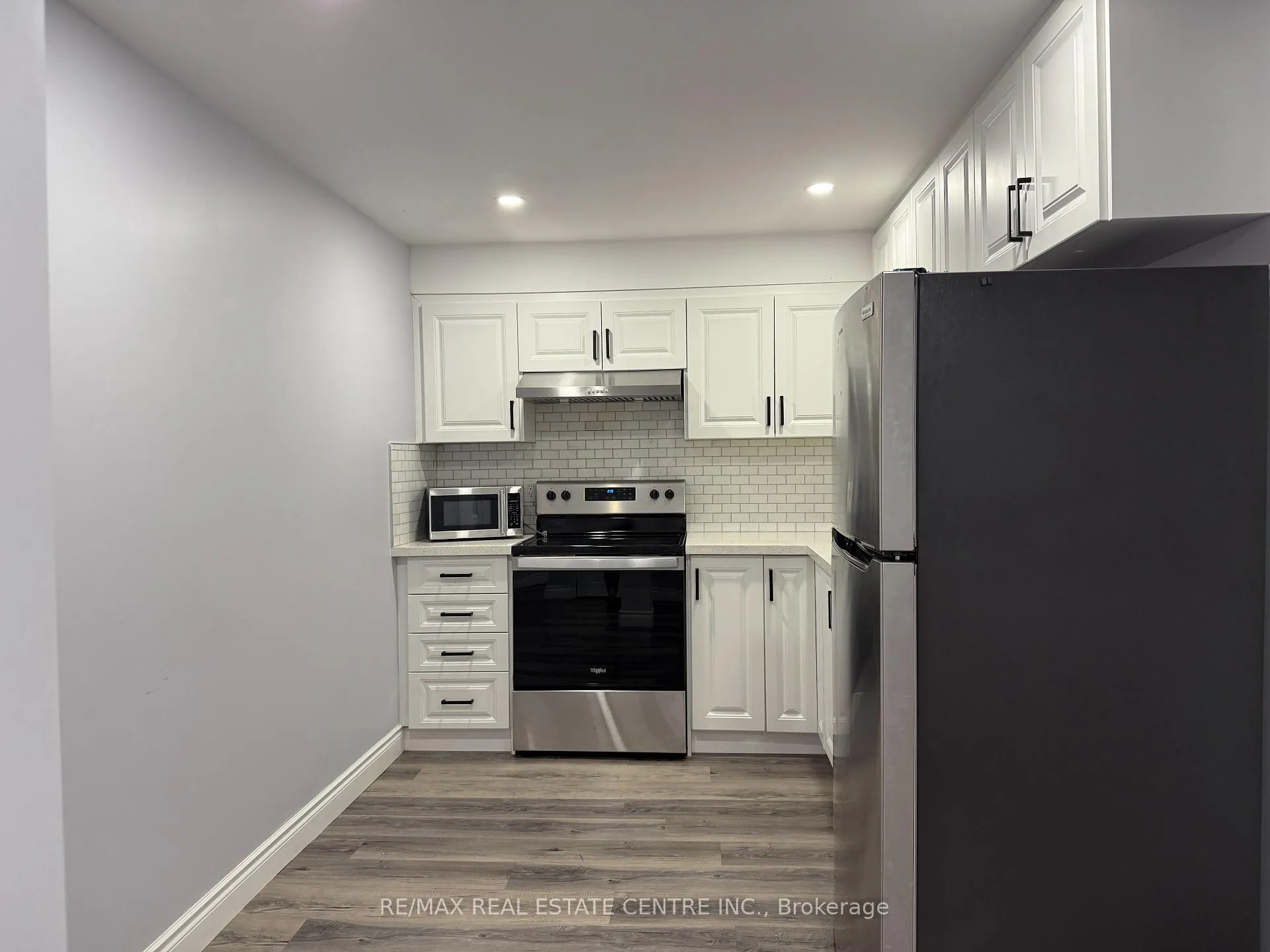 Photo 7 of Unit Basement, 222 Doon Mills Drive, Kitchener — HOMEH