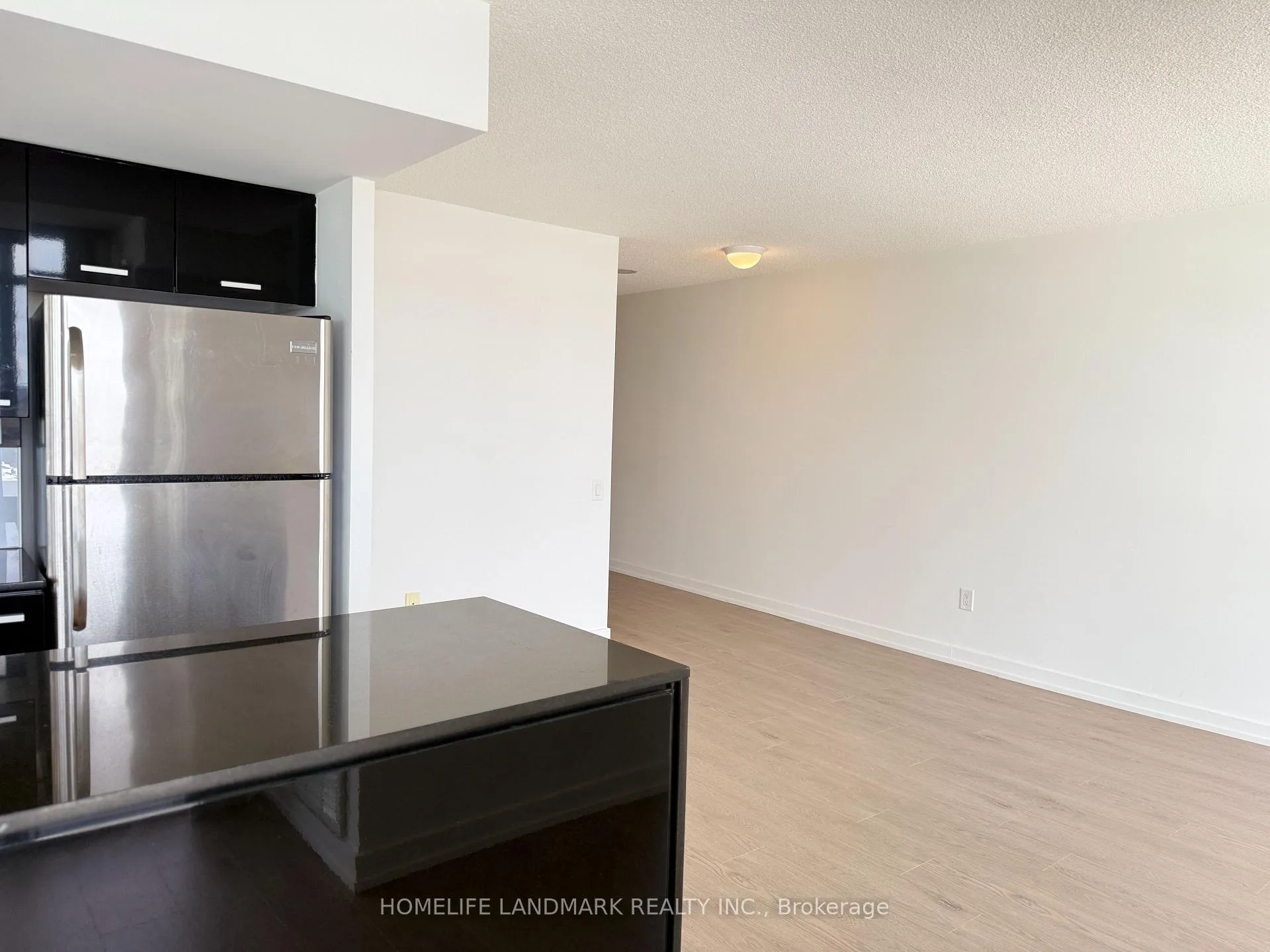 Photo 5 of Unit 1721, 19 Singer Court, North York, Bayview Village — HOMEH