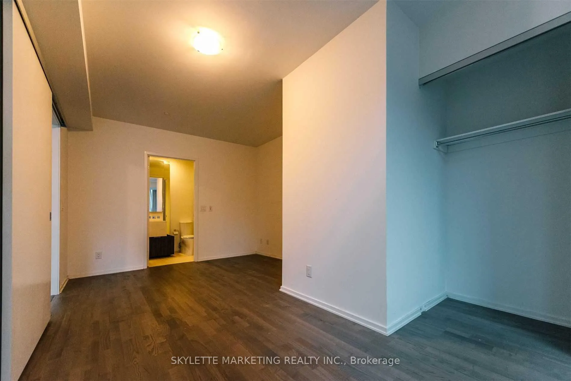 Photo 14 of Unit 422, 1 Bloor Street E, Toronto, Church-Yonge Corridor — HOMEH