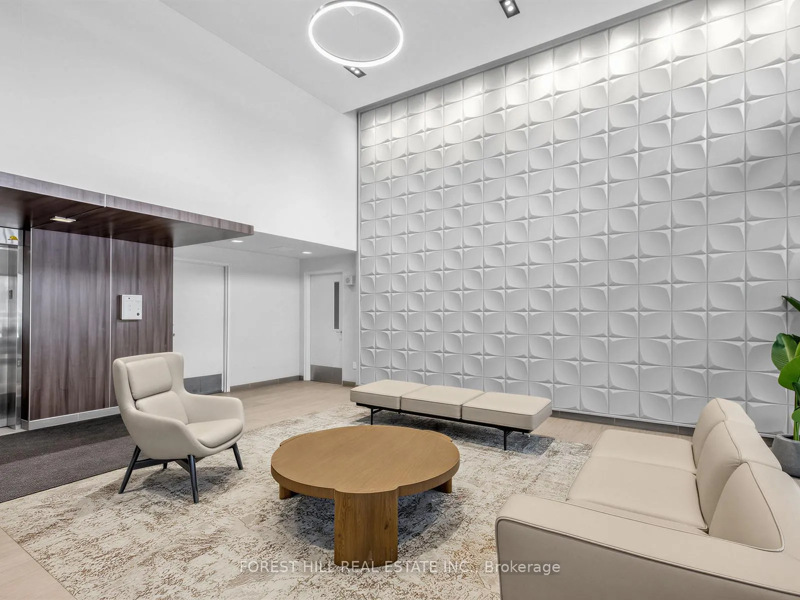 Photo 2 of Unit 202, 35 Walmer Road, Toronto, The Annex — HOMEH