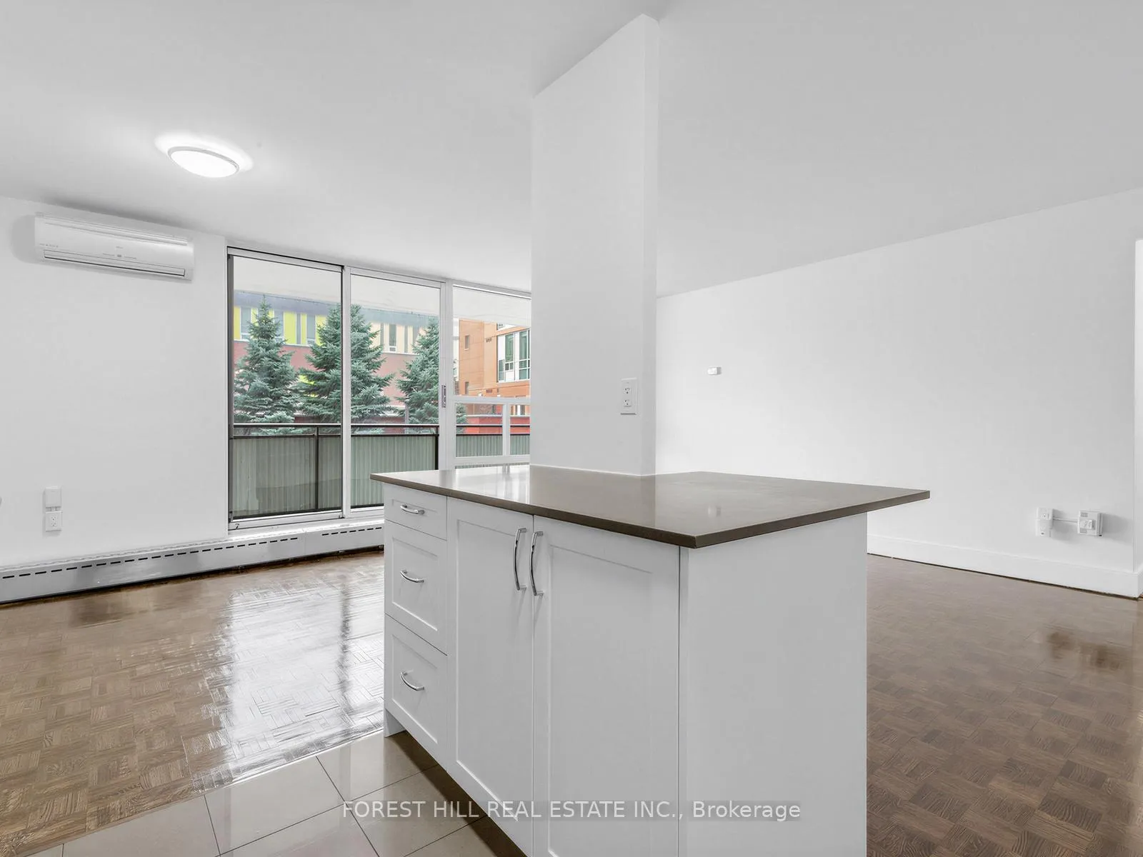 Photo 12 of Unit 202, 35 Walmer Road, Toronto, The Annex — HOMEH