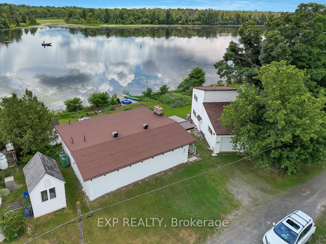 Front of 2986 Beaman Lane