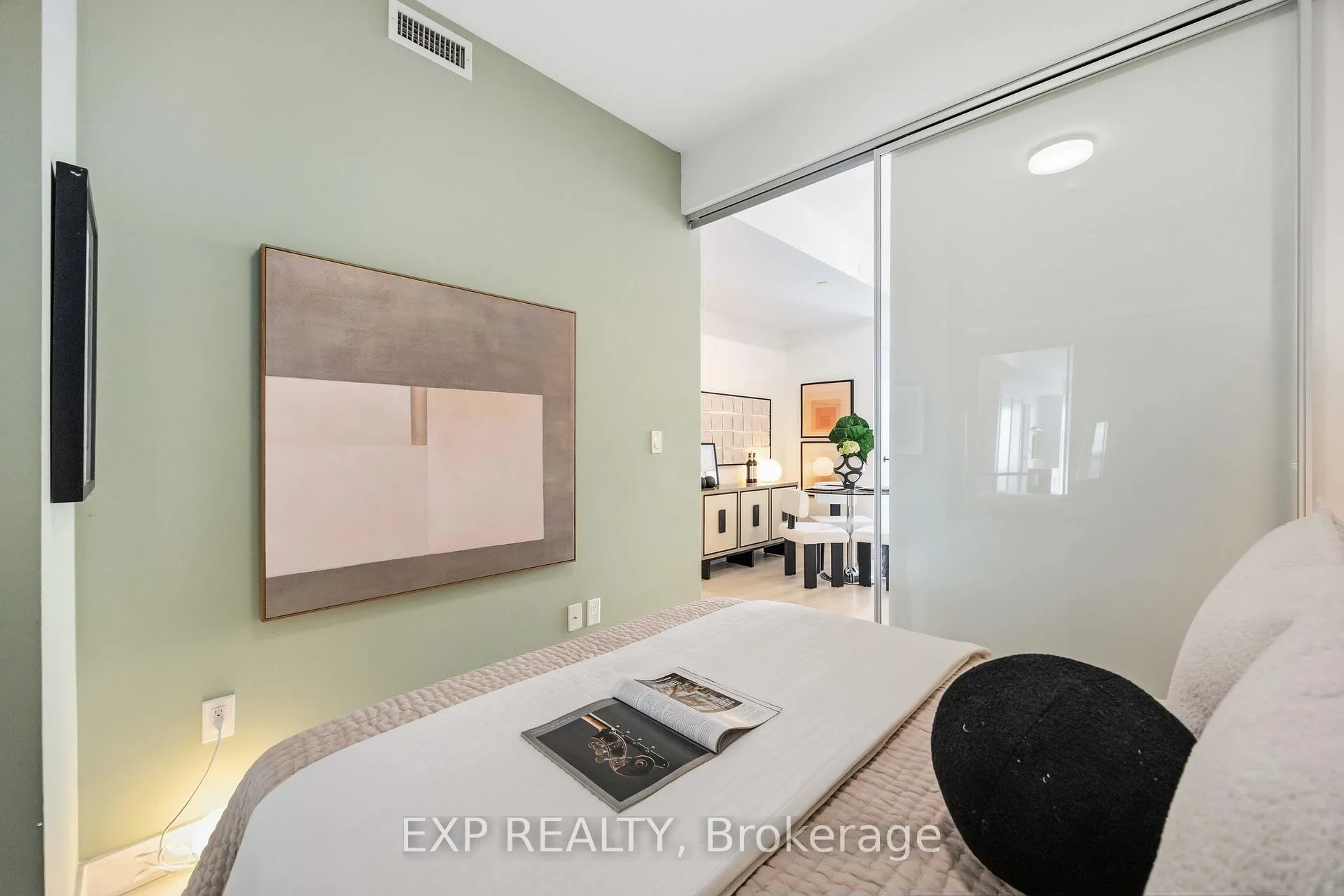Photo 13 of Unit N434, 35 Rolling Mills Road, Toronto, Waterfront Communities — HOMEH