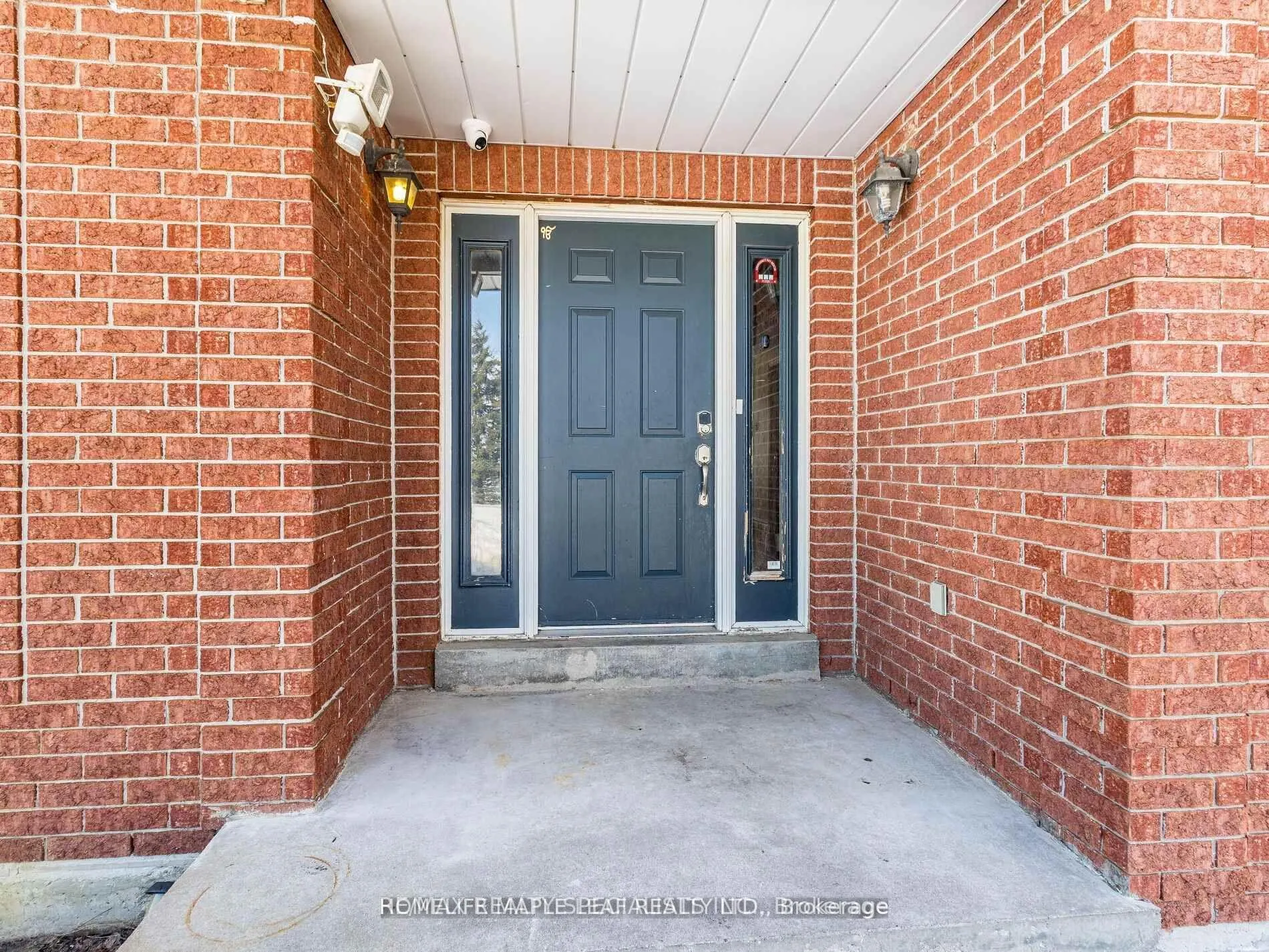 Photo 3 of 13608 Torbram Road W, Caledon, Caledon East — HOMEH