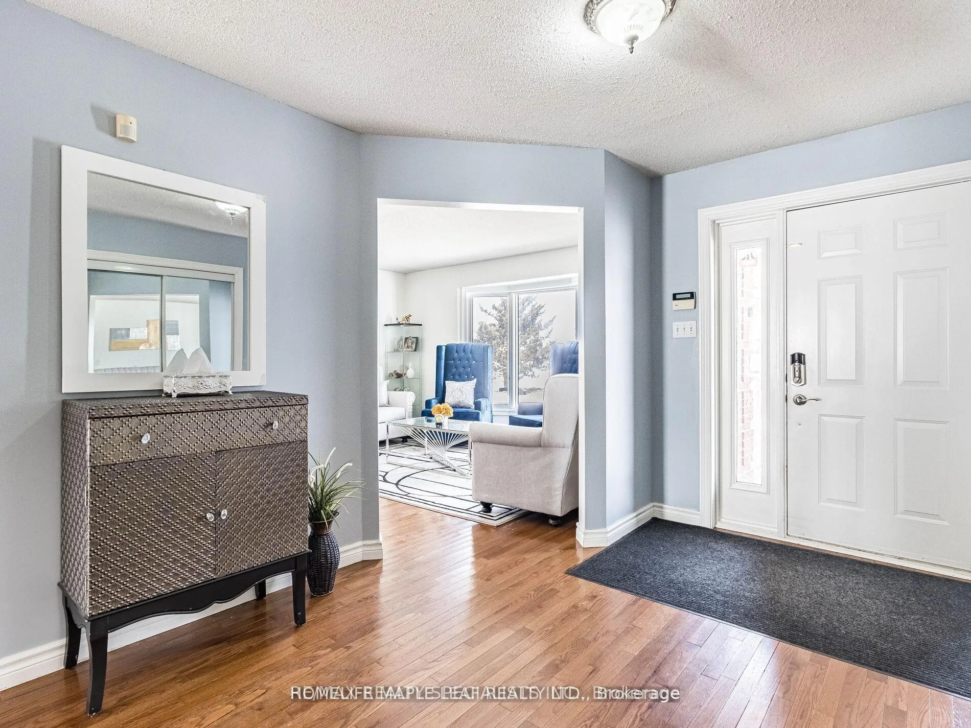 Photo 6 of 13608 Torbram Road W, Caledon, Caledon East — HOMEH