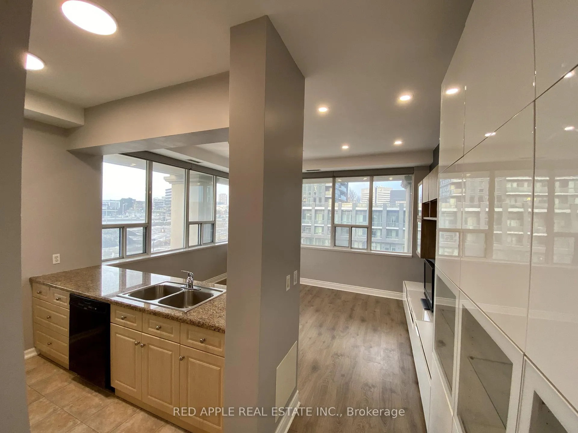 Photo 4 of Unit 207, 797 Don Mills Road, Toronto, Flemingdon Park — HOMEH