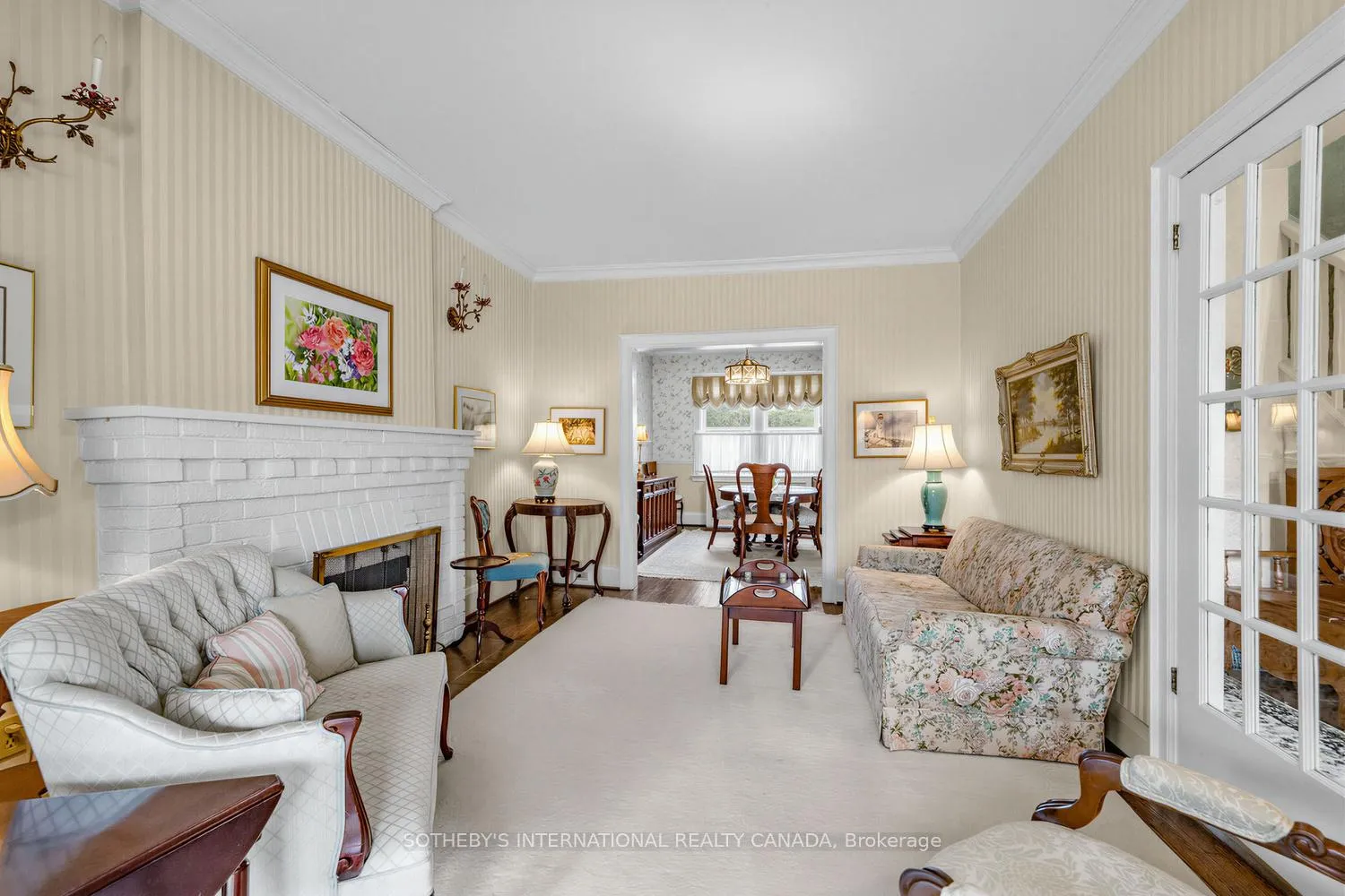 Photo 5 of 214 Belsize Drive, Toronto, Mount Pleasant East — HOMEH