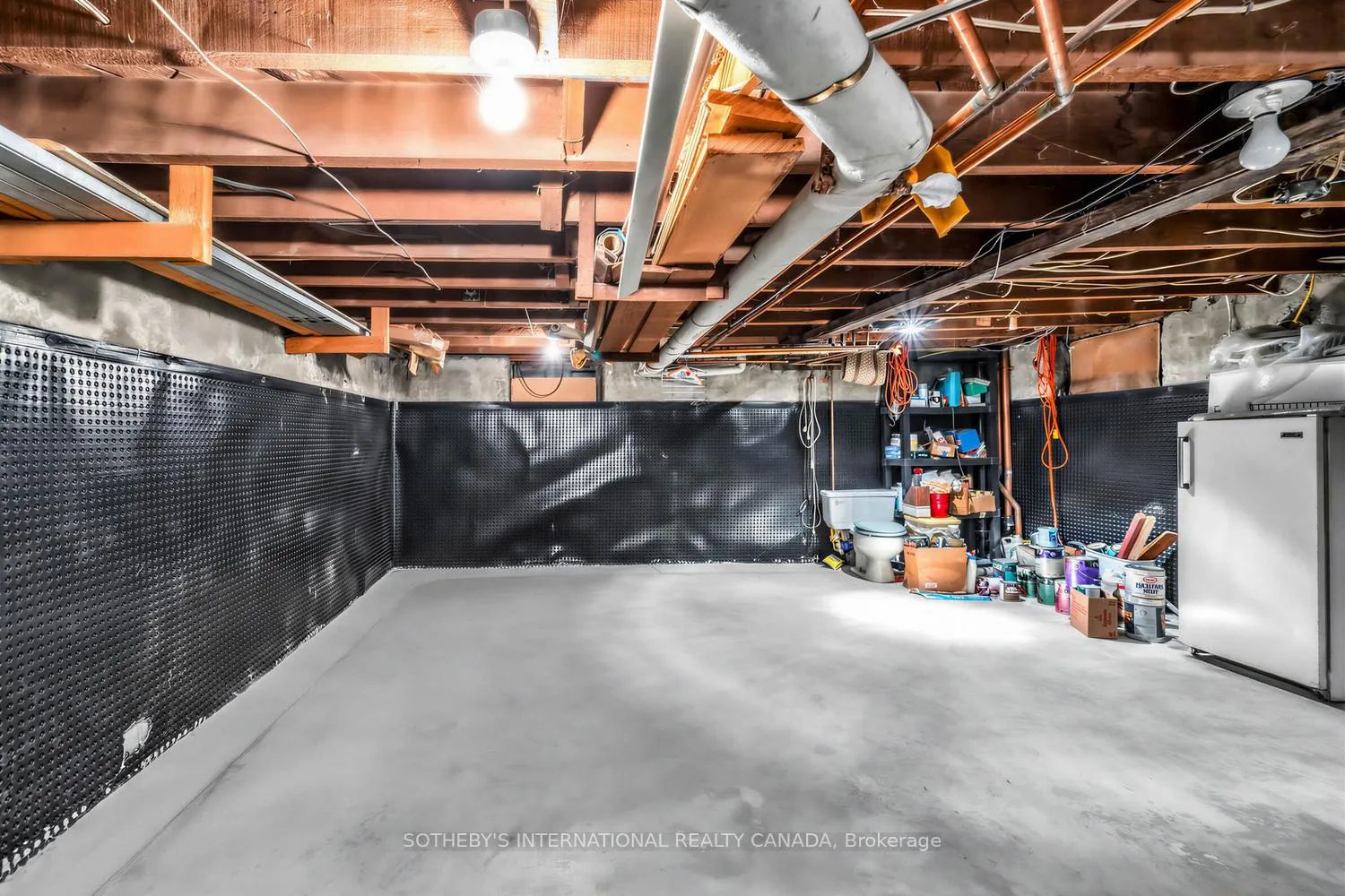 Photo 24 of 214 Belsize Drive, Toronto, Mount Pleasant East — HOMEH