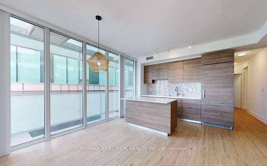 Photo 7 of Unit 1901, 200 Bloor Street W, Toronto, The Annex — HOMEH