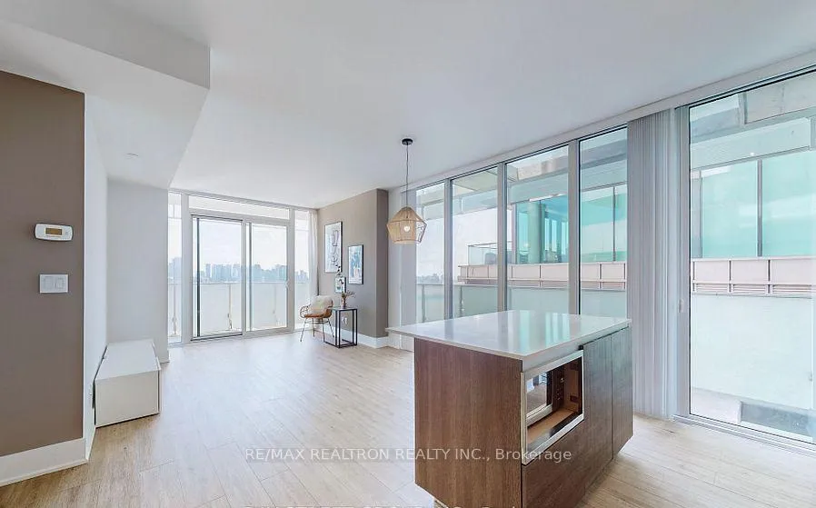 Photo 9 of Unit 1901, 200 Bloor Street W, Toronto, The Annex — HOMEH