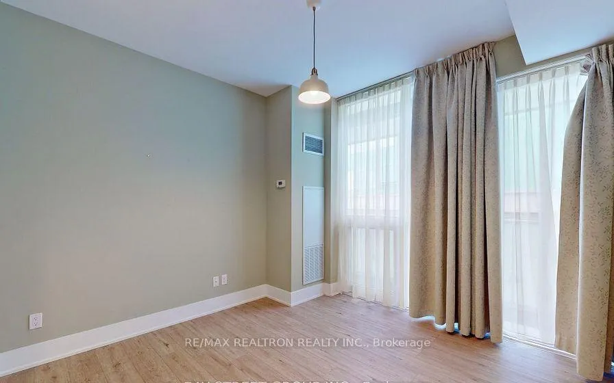 Photo 14 of Unit 1901, 200 Bloor Street W, Toronto, The Annex — HOMEH