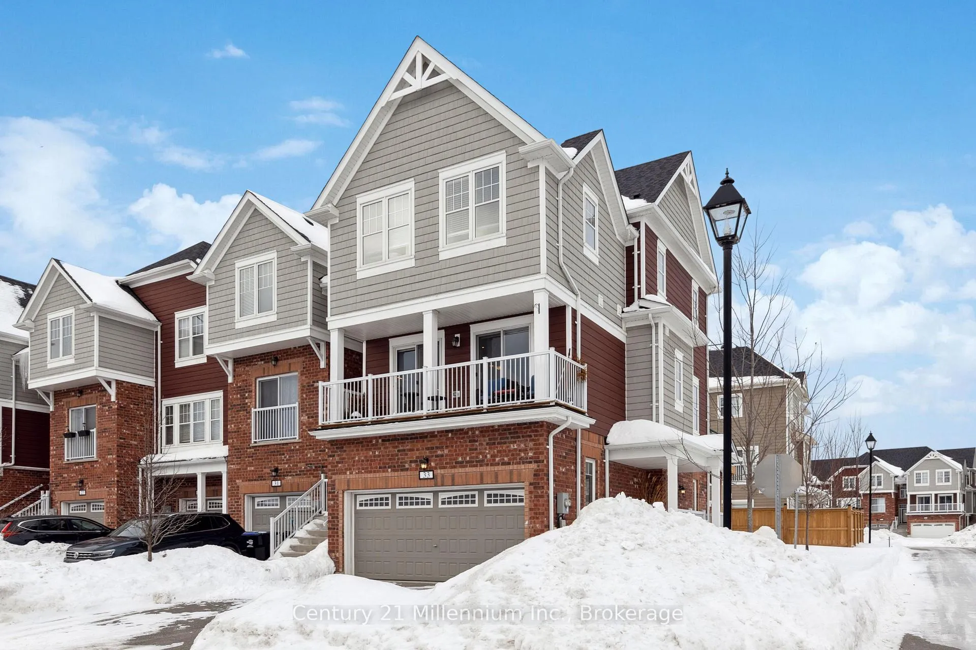 Photo 2 of 33 Dunes Drive, Wasaga Beach — HOMEH