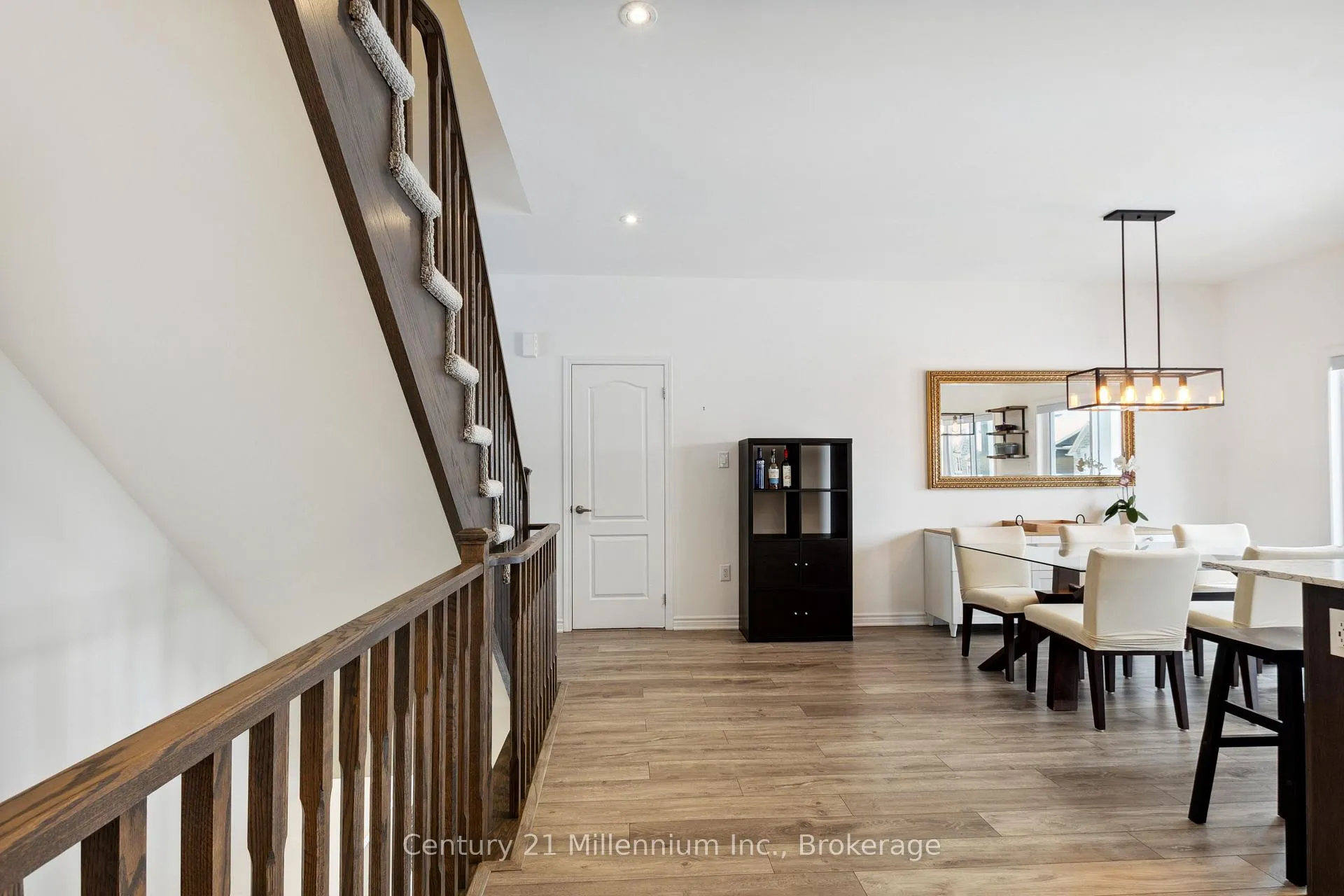 Photo 11 of 33 Dunes Drive, Wasaga Beach — HOMEH