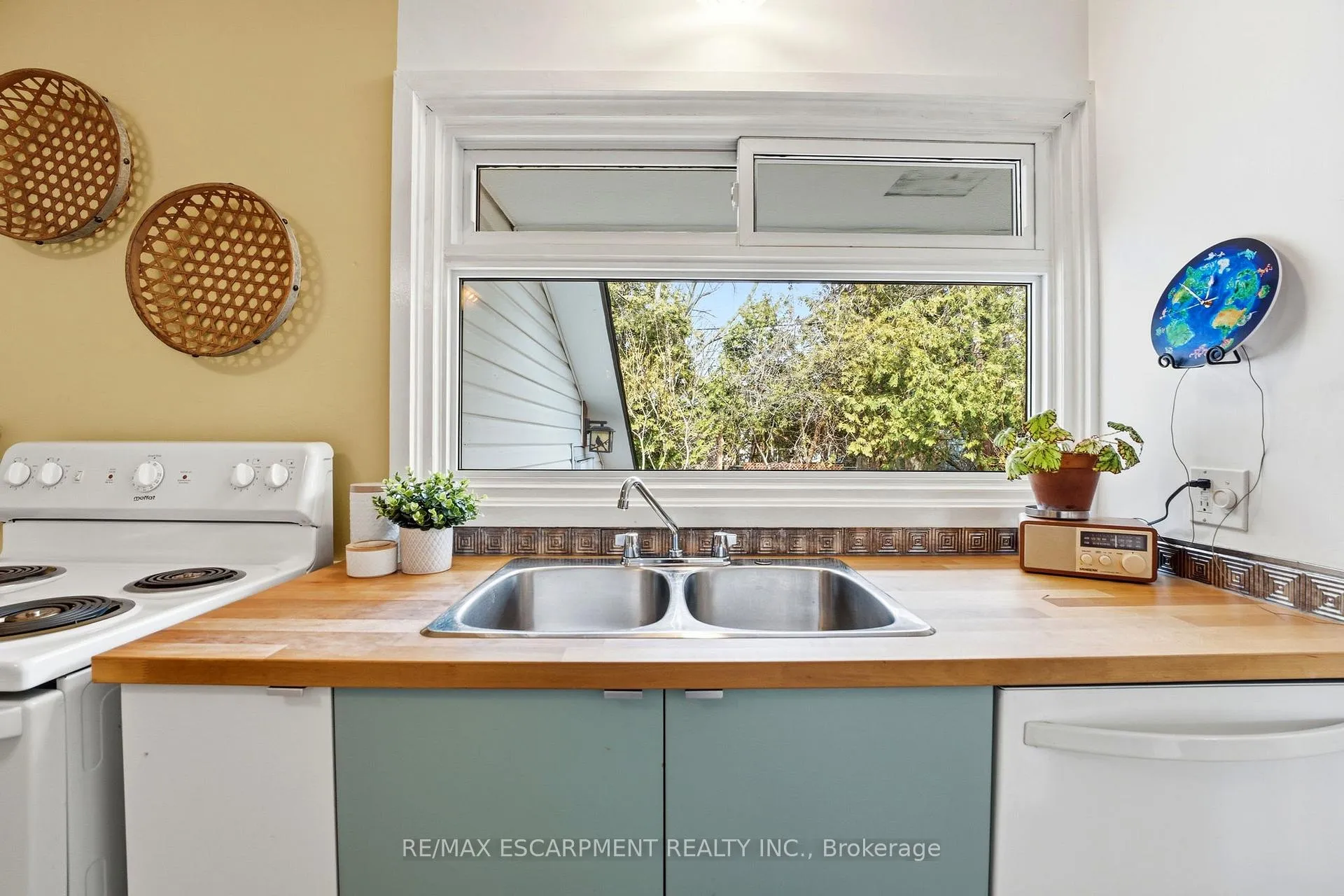 Photo 6 of 5411 Stratton Road, Burlington, Appleby — HOMEH