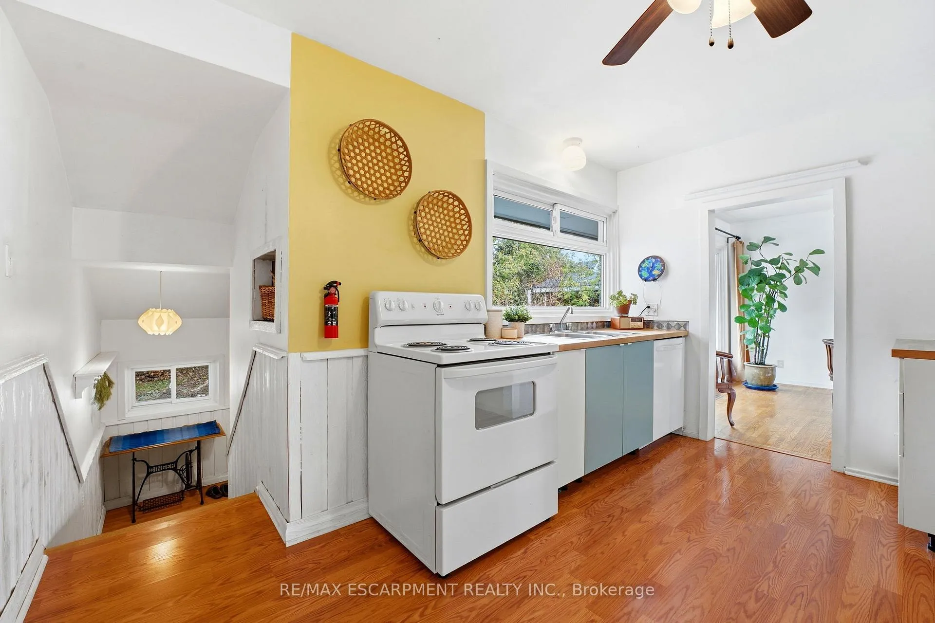 Photo 8 of 5411 Stratton Road, Burlington, Appleby — HOMEH