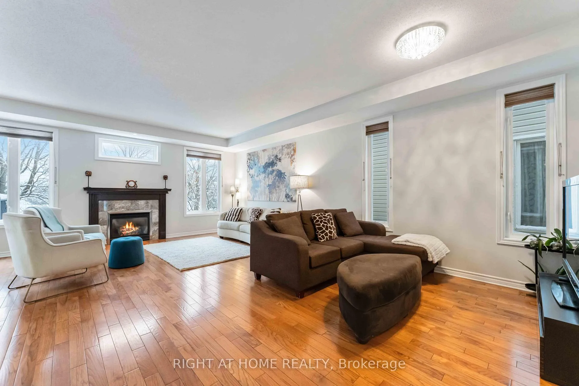 Photo 8 of 162 Saltspring Private, Ottawa, Kanata - Bridlewood — HOMEH