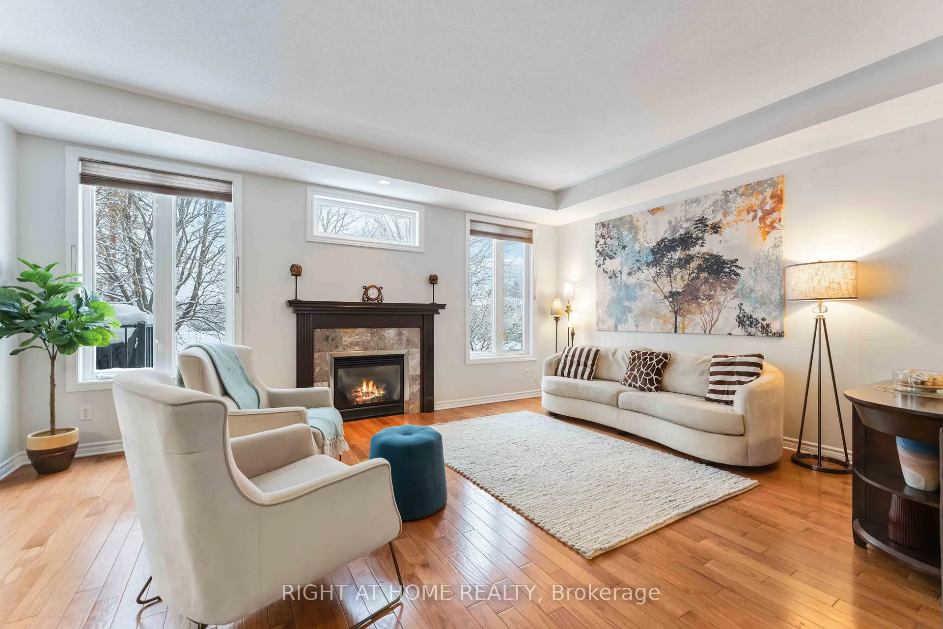 Photo 10 of 162 Saltspring Private, Ottawa, Kanata - Bridlewood — HOMEH