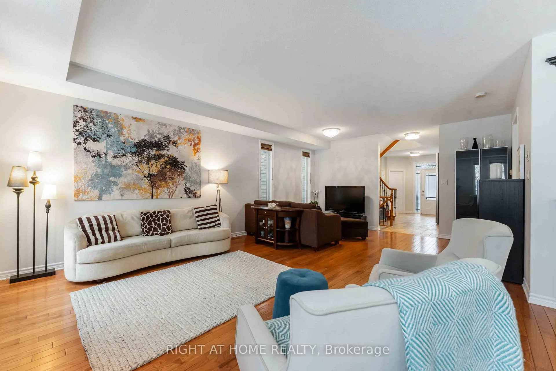 Photo 12 of 162 Saltspring Private, Ottawa, Kanata - Bridlewood — HOMEH