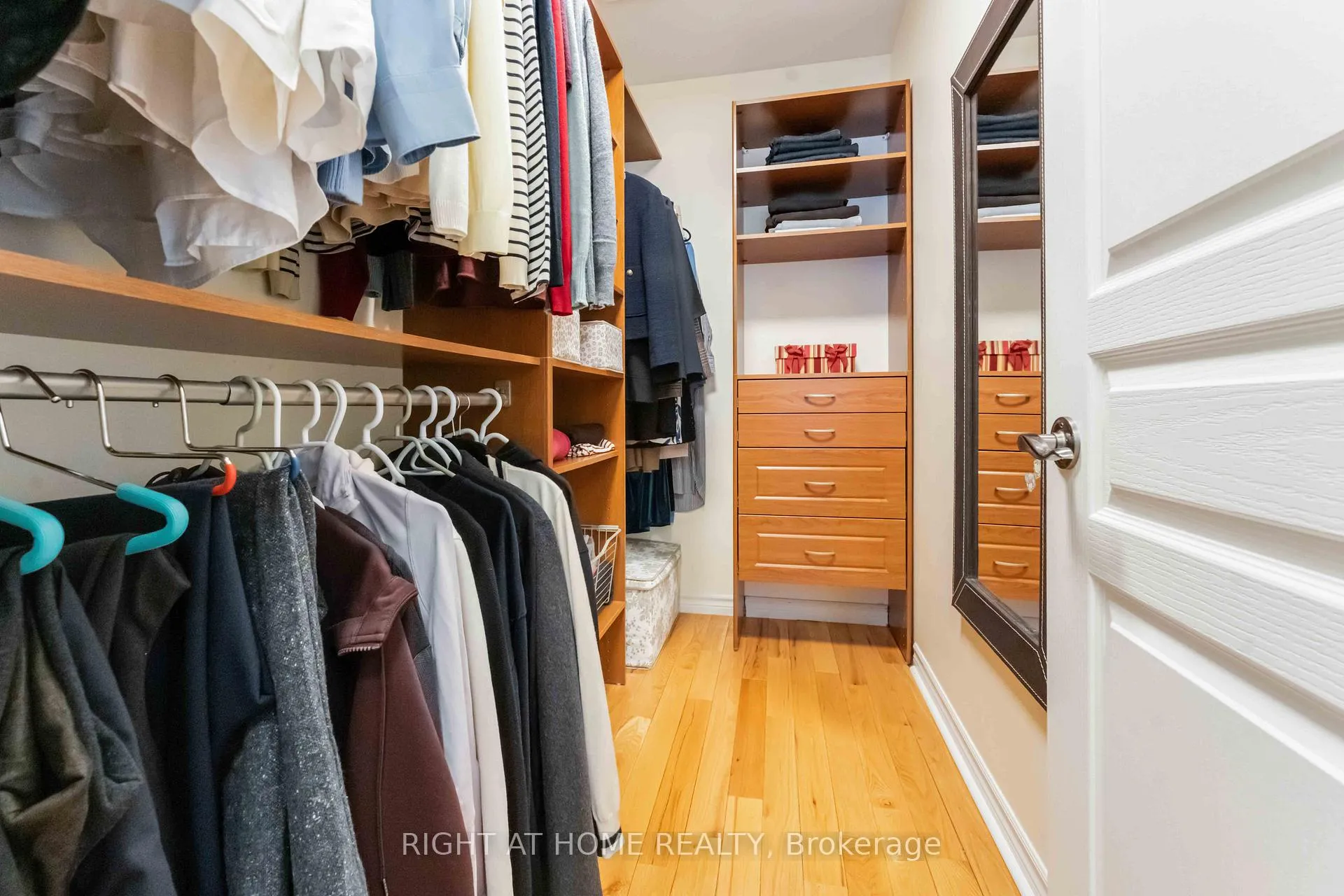 Photo 29 of 162 Saltspring Private, Ottawa, Kanata - Bridlewood — HOMEH