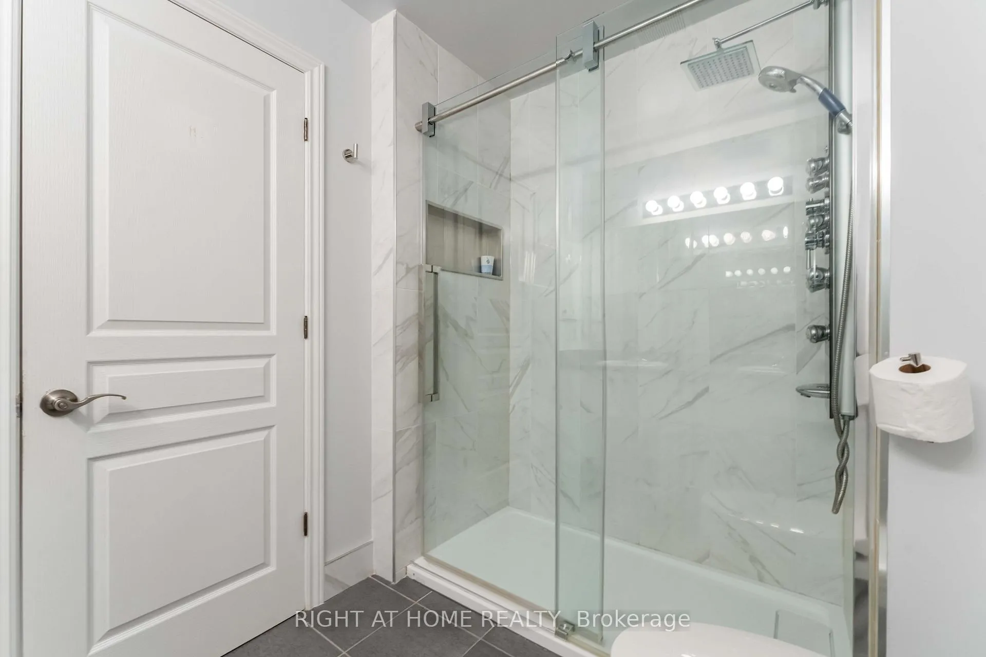 Photo 40 of 162 Saltspring Private, Ottawa, Kanata - Bridlewood — HOMEH