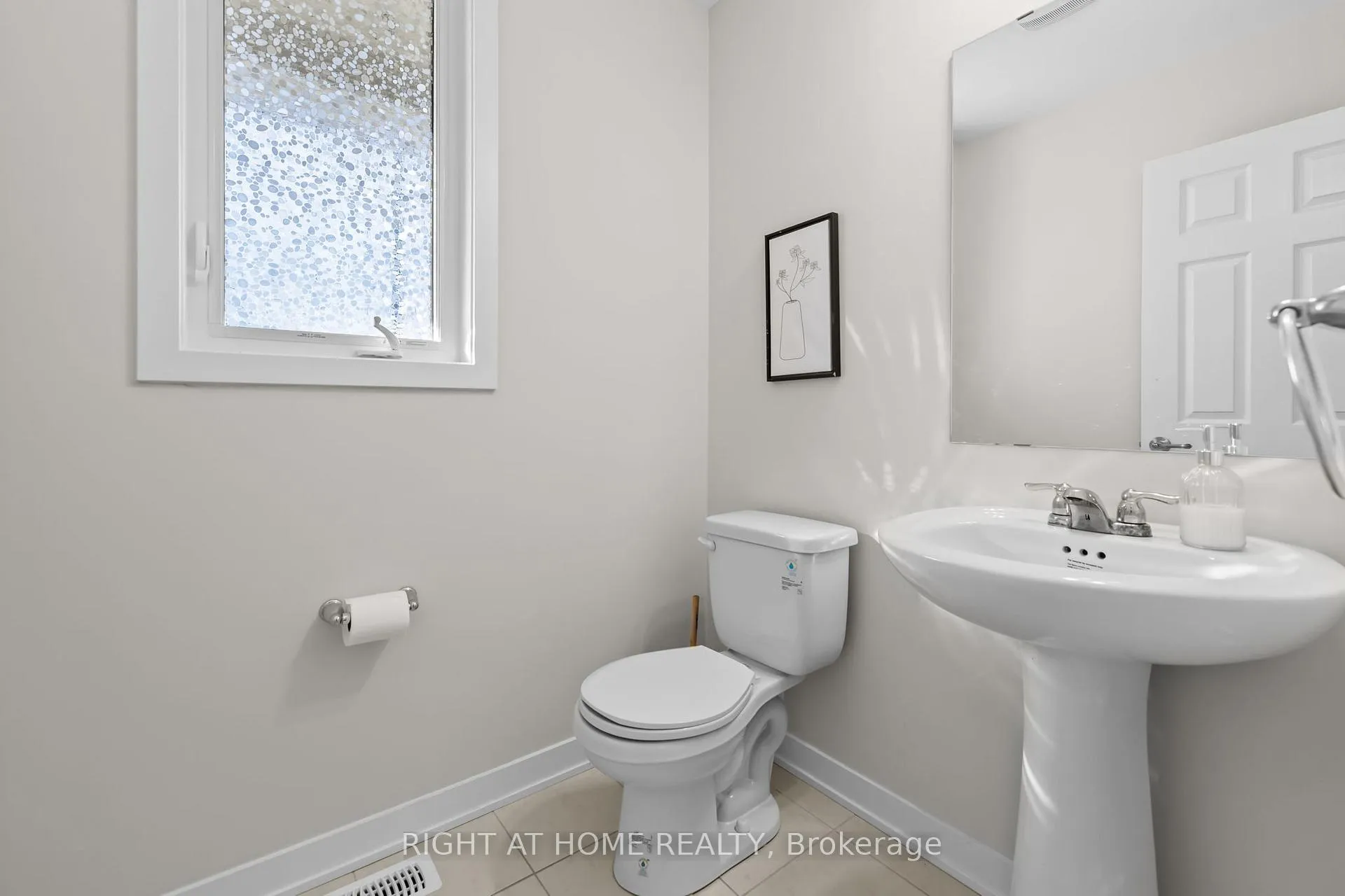 Photo 24 of 837 Derren Avenue, Ottawa, Stittsville (North) — HOMEH