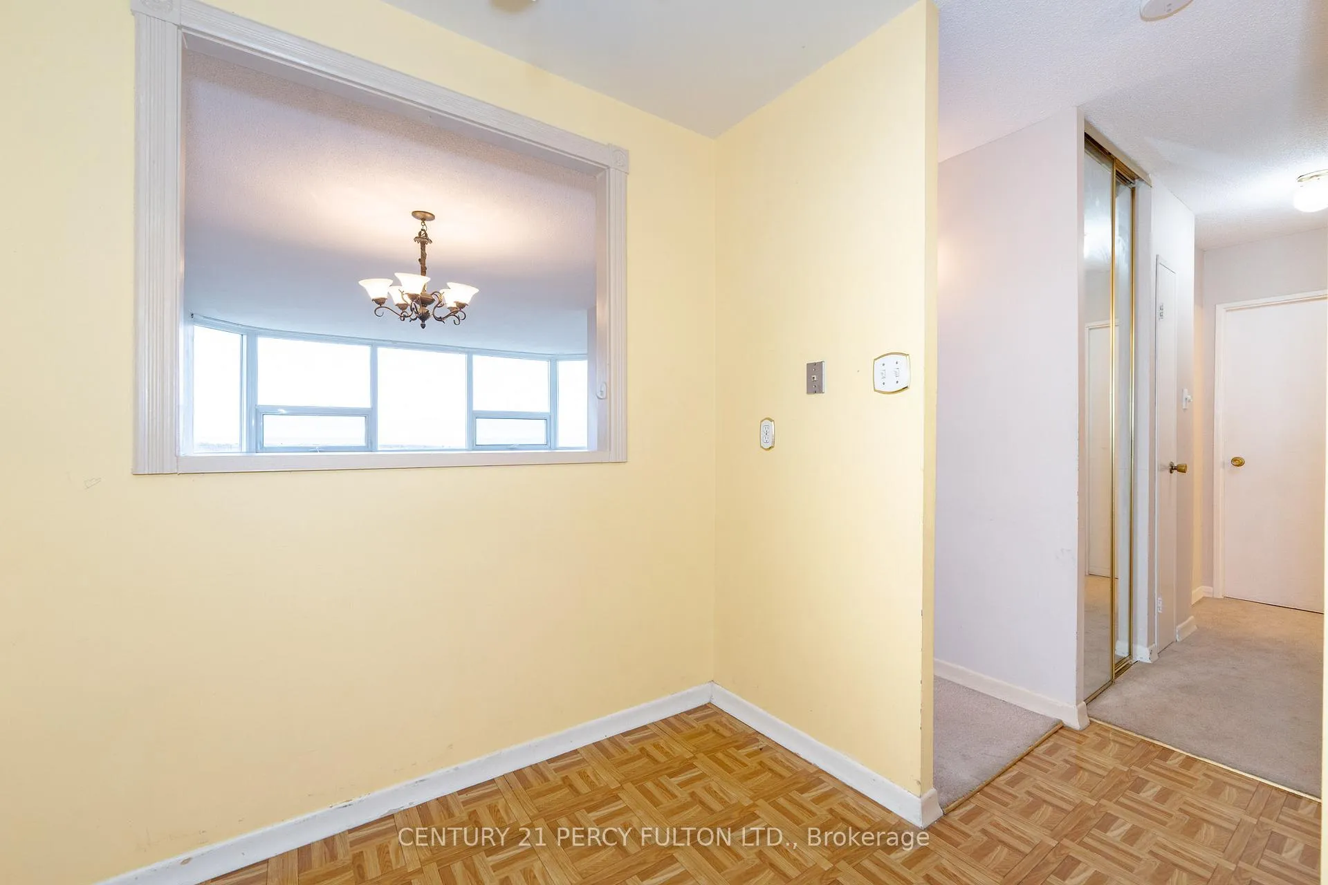 Photo 8 of Unit 1403, 121 Ling Road, Scarborough, West Hill — HOMEH