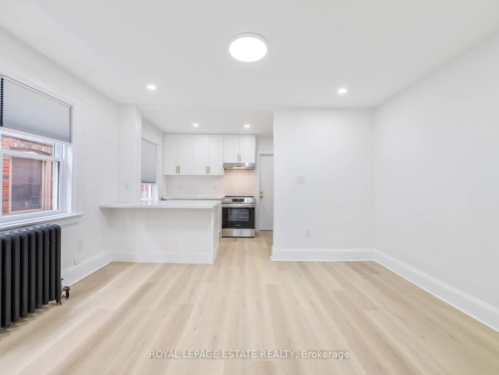 Photo 18 of Unit Main Floor, 84 Glen Manor Drive, Toronto, The Beaches — HOMEH