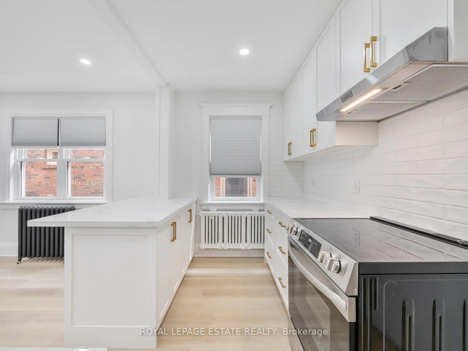 Photo 24 of Unit Main Floor, 84 Glen Manor Drive, Toronto, The Beaches — HOMEH