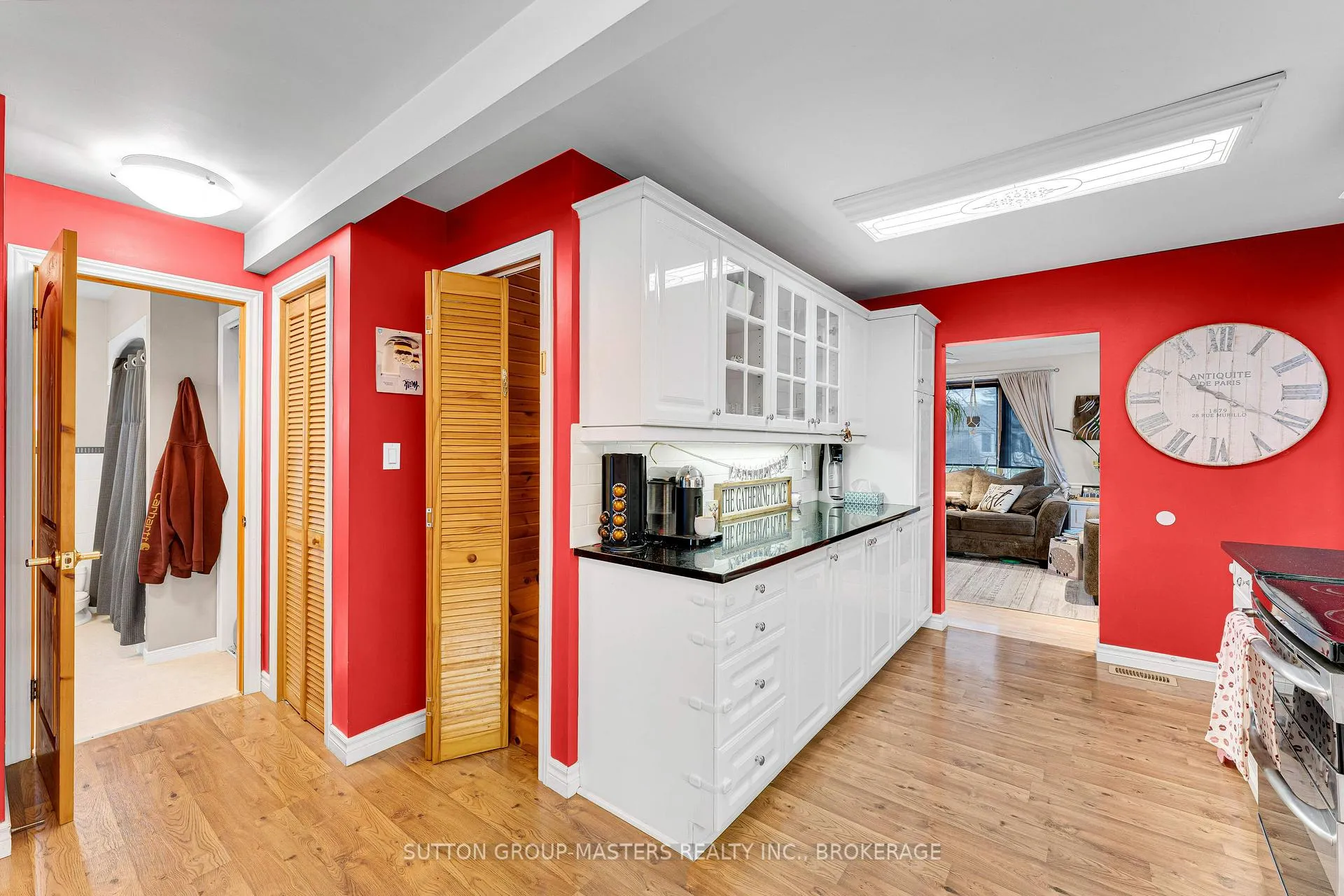 Photo 11 of 440 Pine Street E, Gananoque — HOMEH