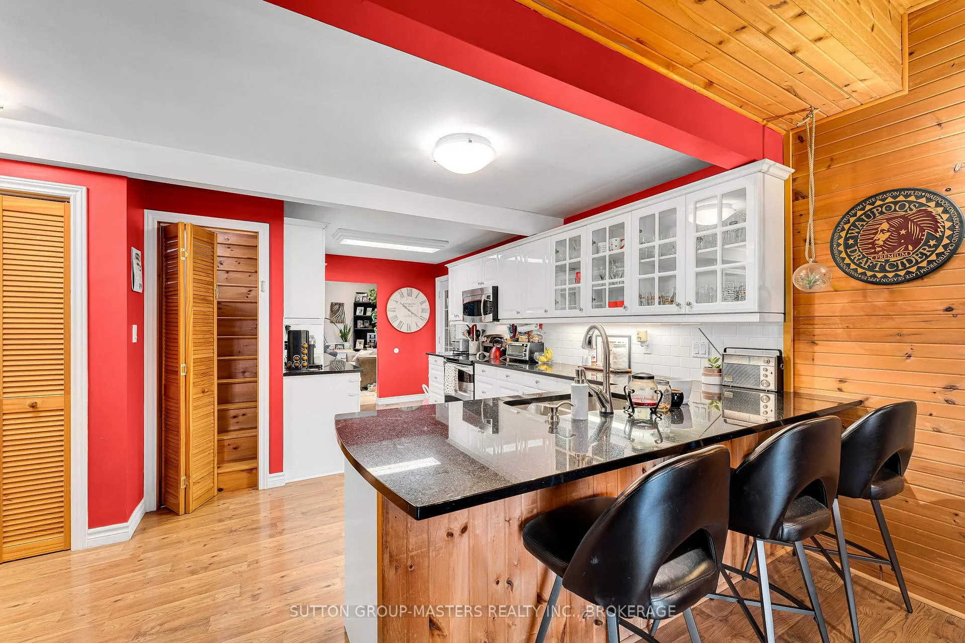 Photo 12 of 440 Pine Street E, Gananoque — HOMEH