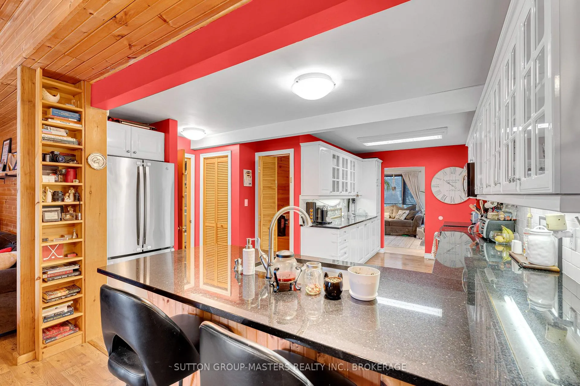 Photo 13 of 440 Pine Street E, Gananoque — HOMEH