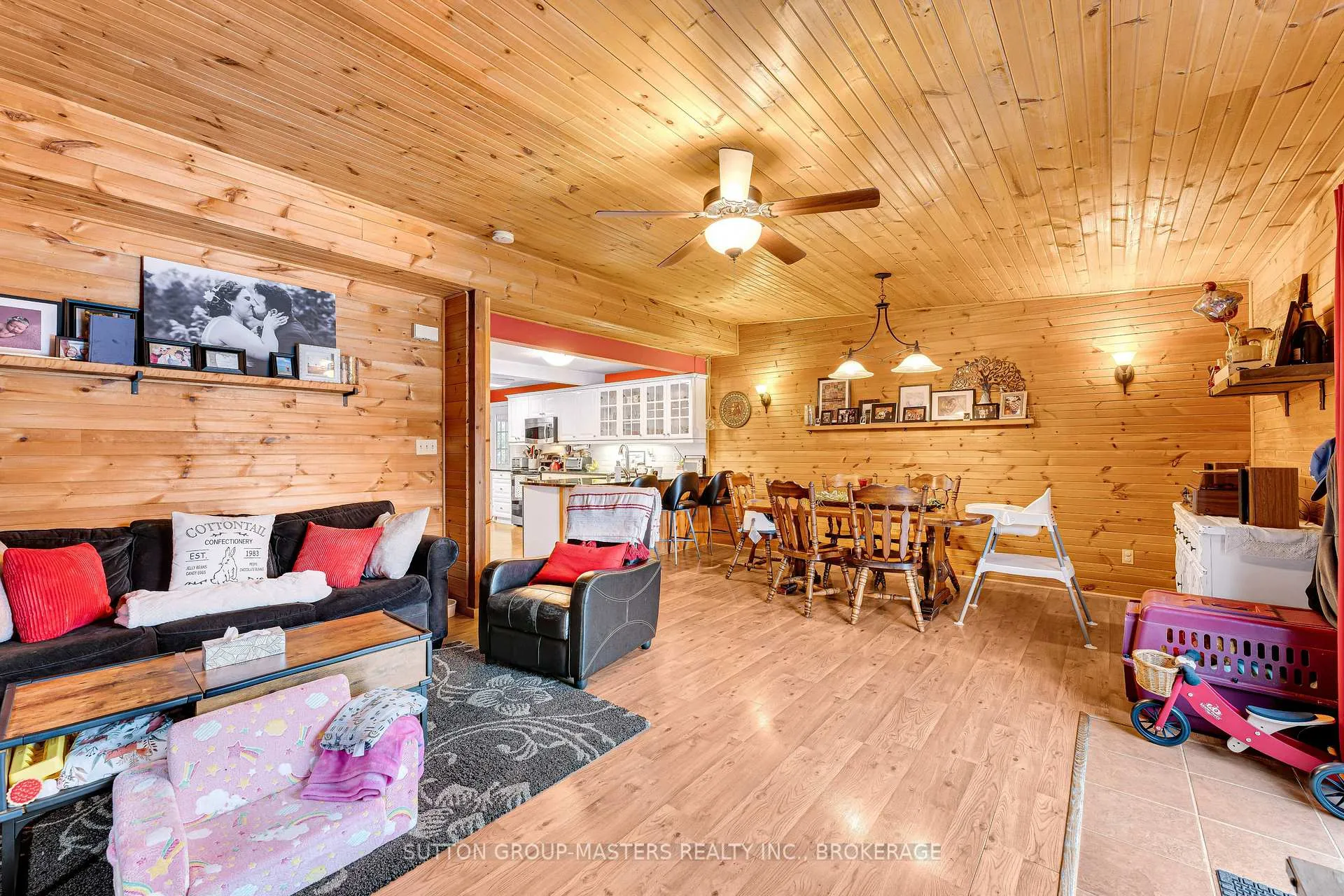 Photo 17 of 440 Pine Street E, Gananoque — HOMEH